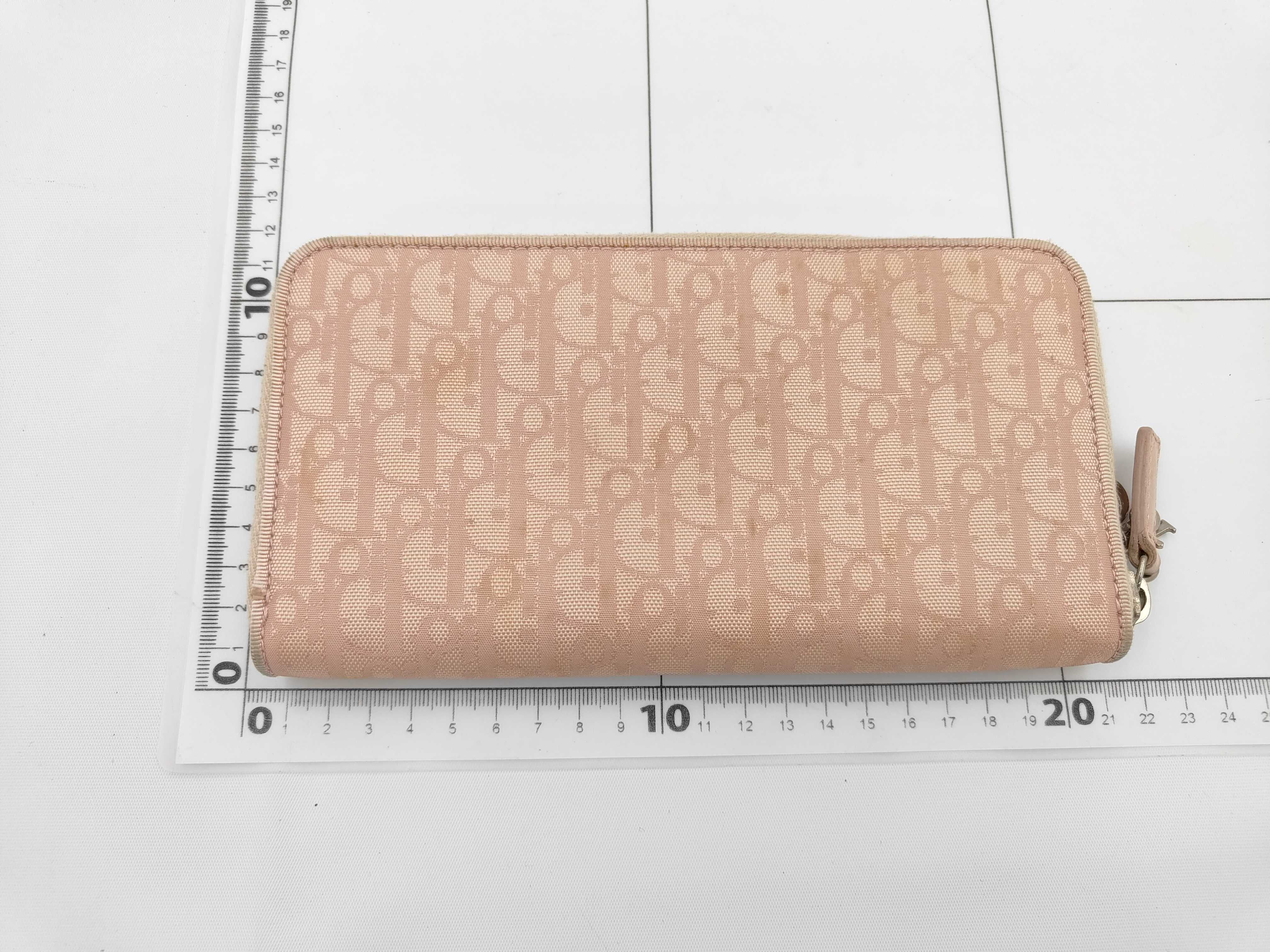 pink wallet — view 2