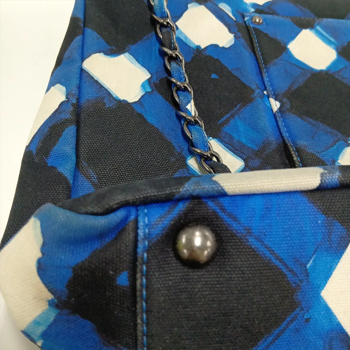 [Individually packaged] Chanel Coco Mark Canvas Single Flap Double Chain Bag, Blue x Black, Gunmetal Hardware, 22425459, Serial Number 22 — view 14