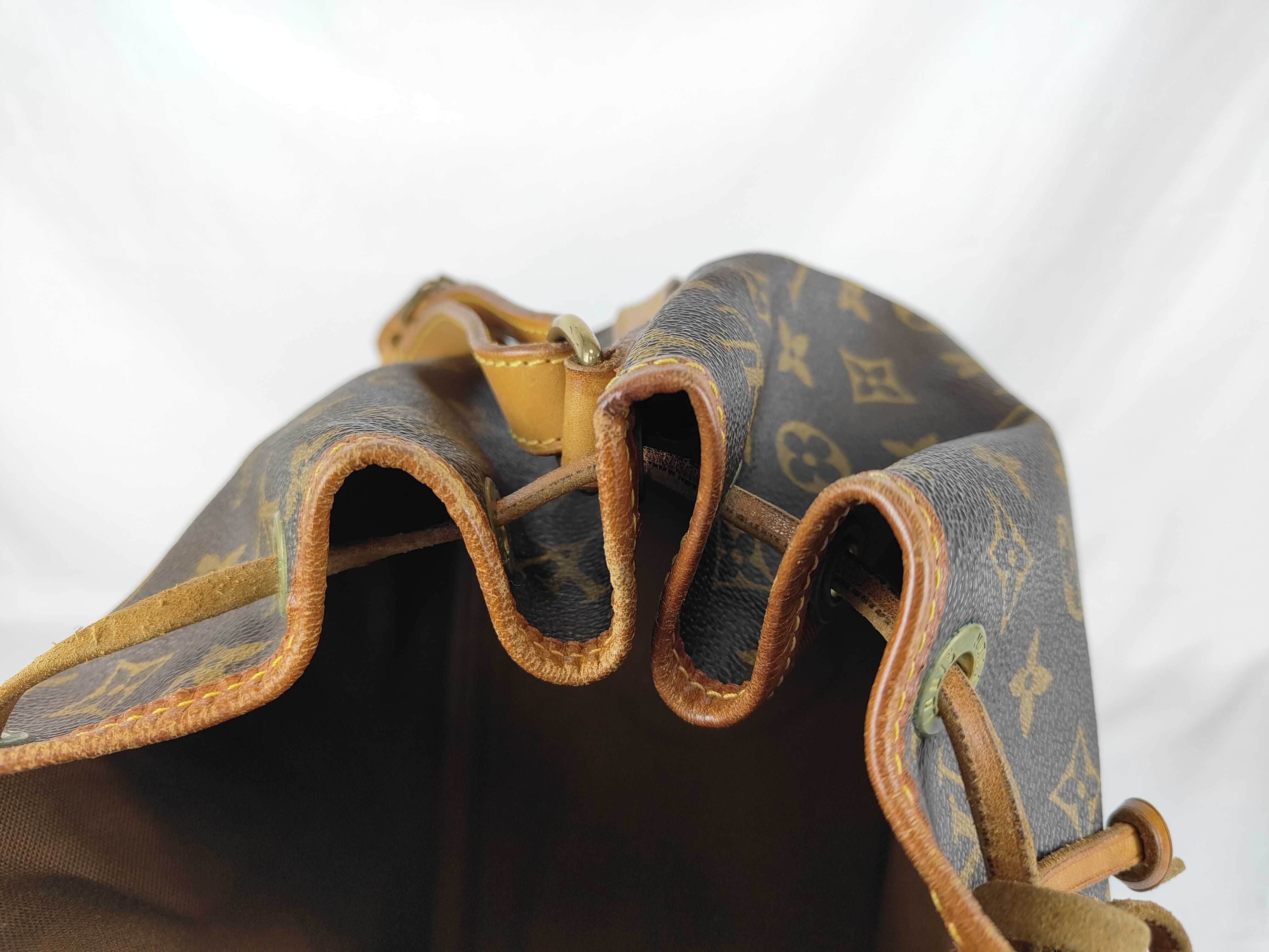 Monogram M42224 Monogram Noé Tote Bag — view 8