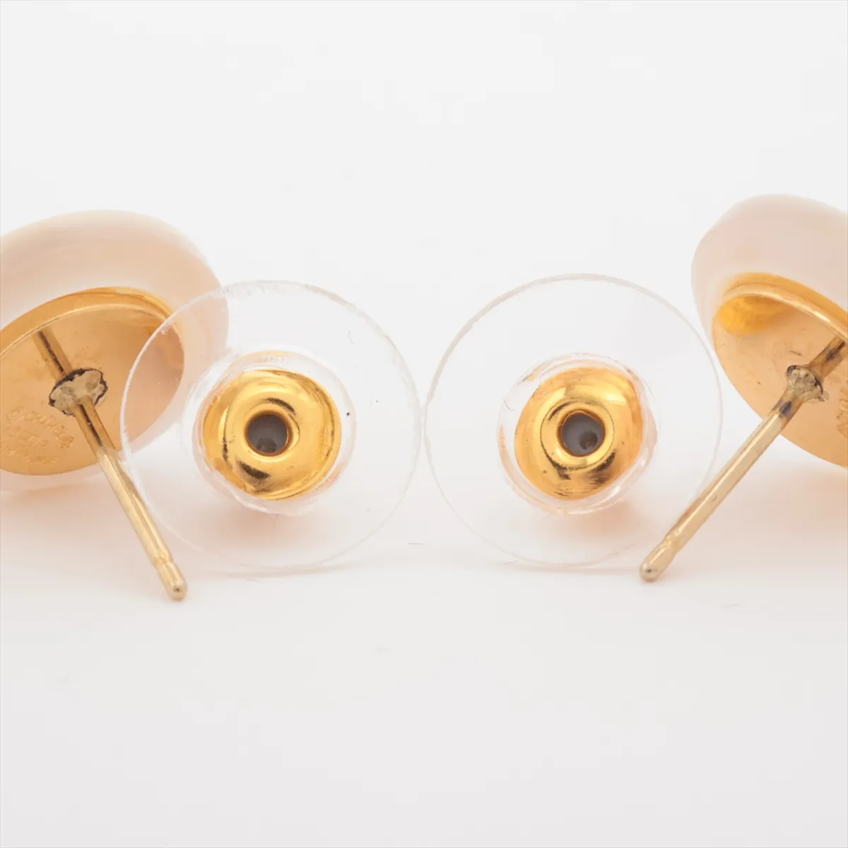 Cocomark 98P Earrings (for both ears) GP x Resin Gold x White — view 4
