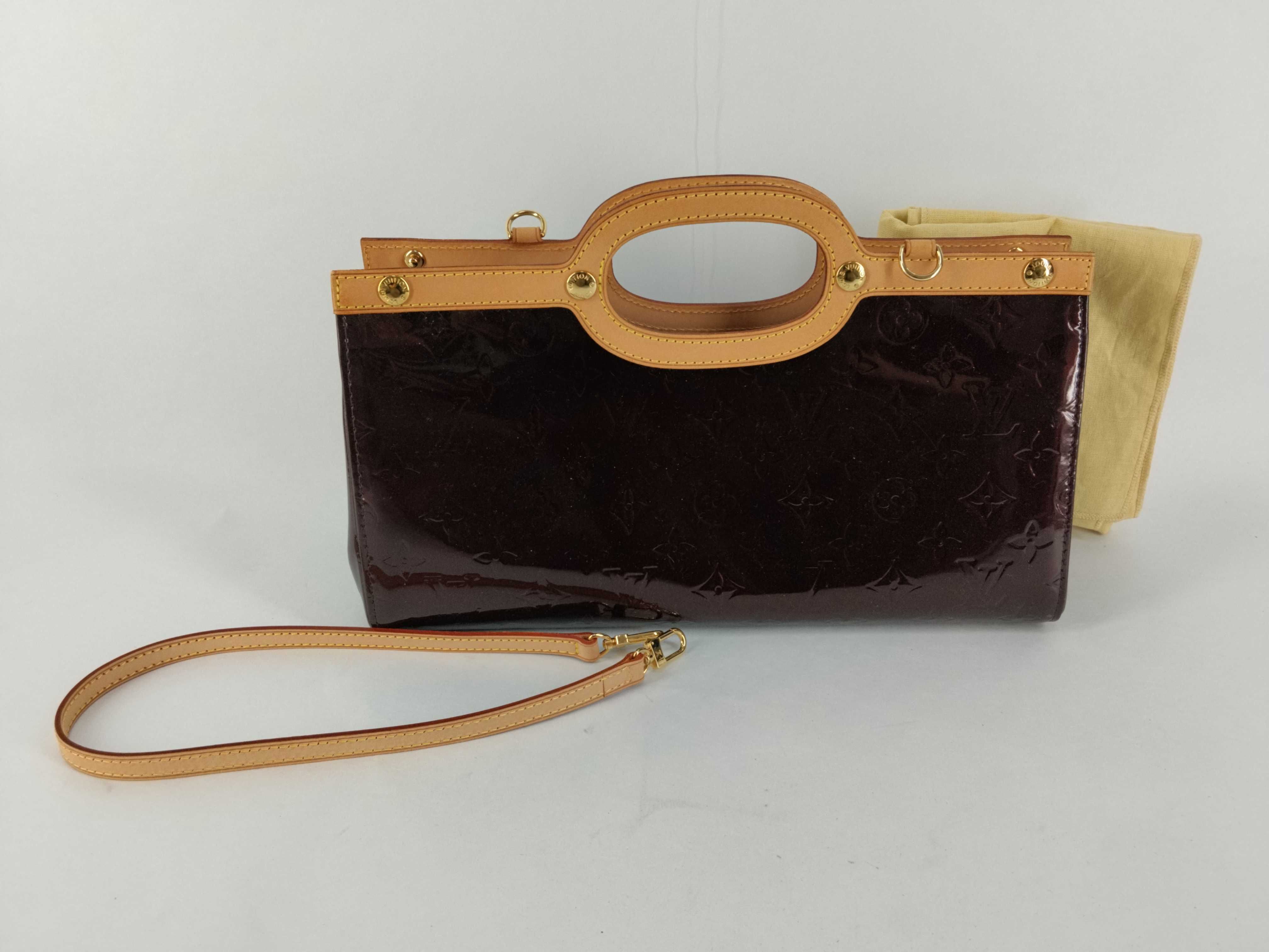 Vernis Roxbury Drive M91995 Amarante Vernis Handbag