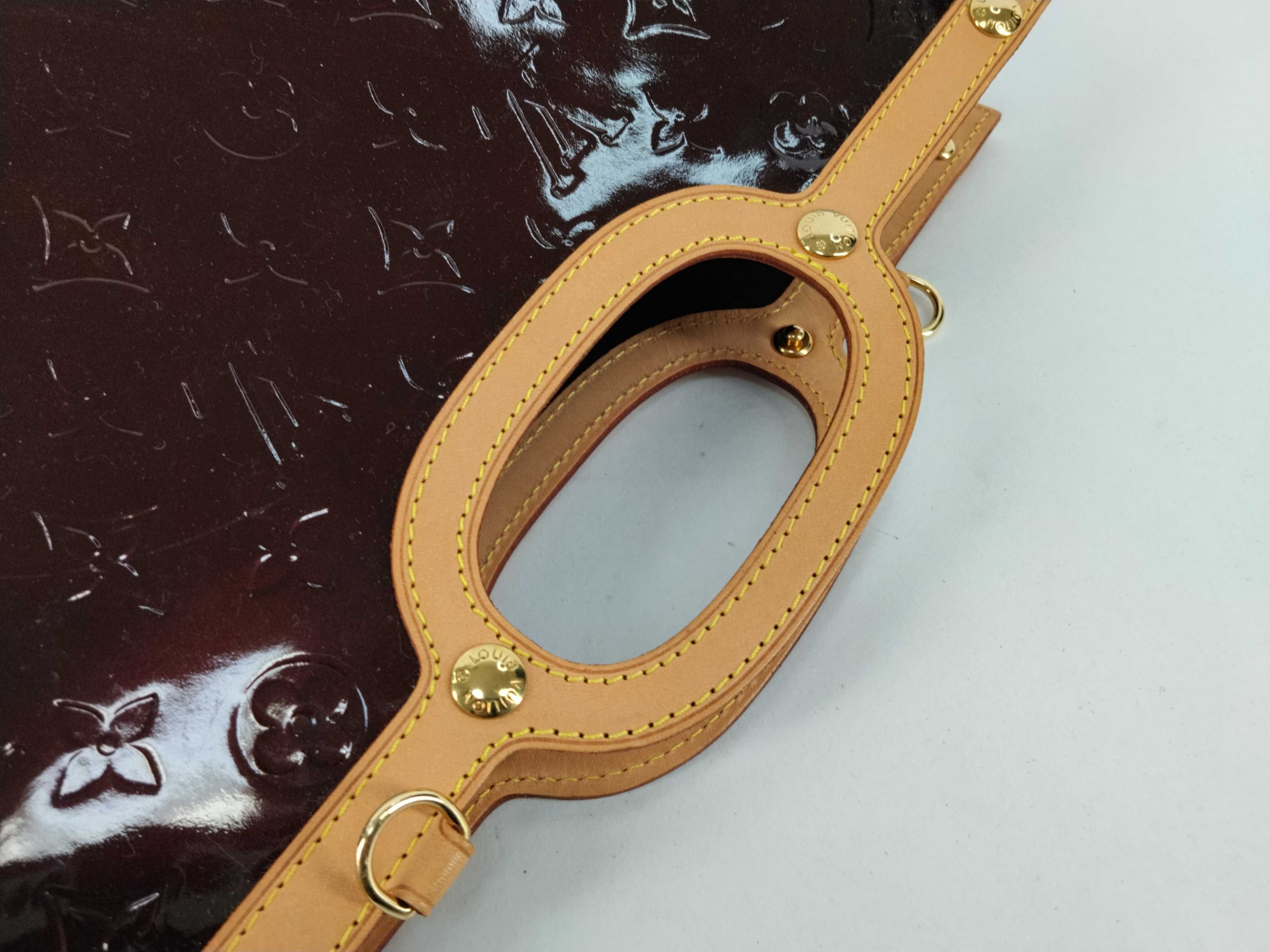 Vernis Roxbury Drive M91995 Amarante Vernis Handbag — view 3