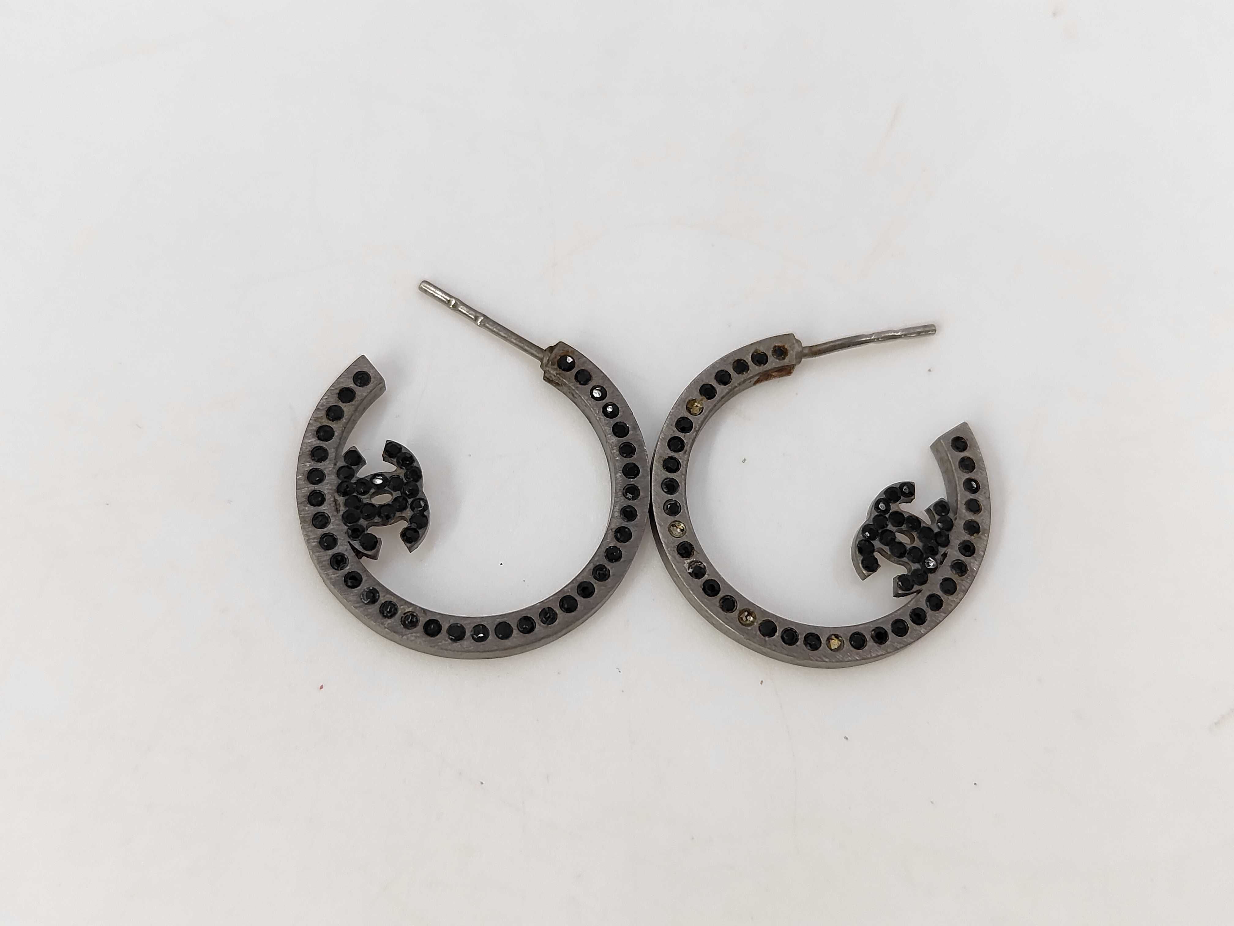 Silver Hardware Coco Mark Earrings 08P