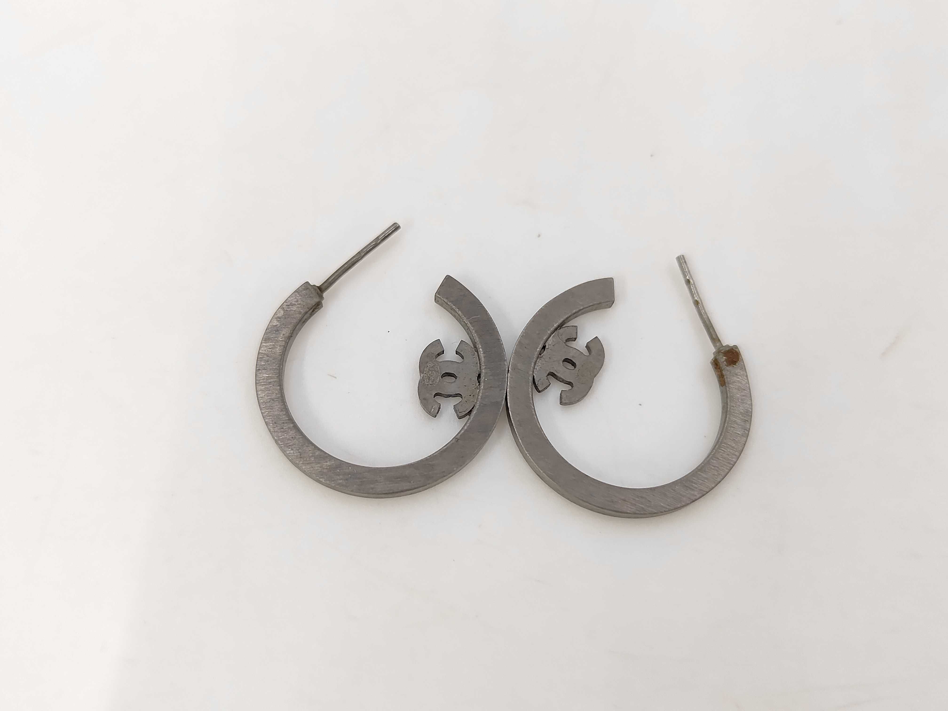 Silver Hardware Coco Mark Earrings 08P — view 2