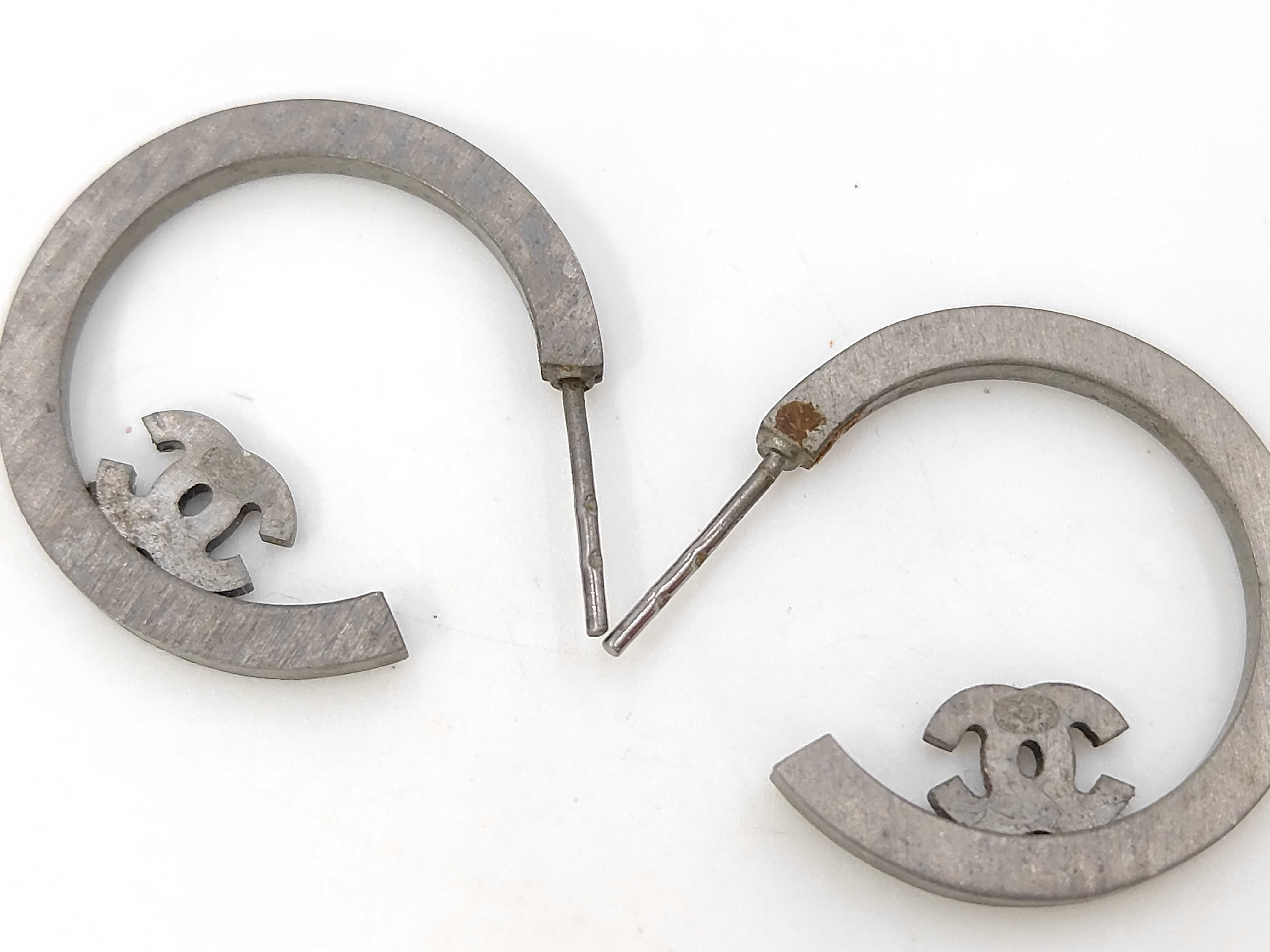 Silver Hardware Coco Mark Earrings 08P — view 4
