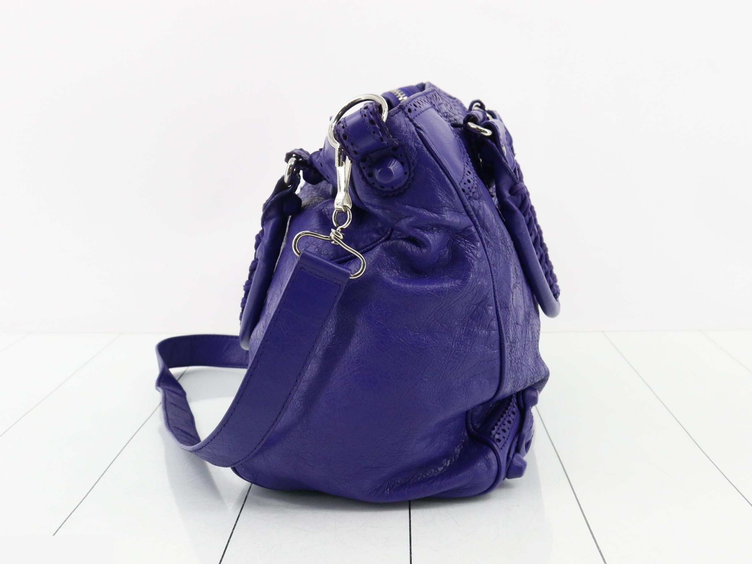 The City Shoulder Bag — view 4