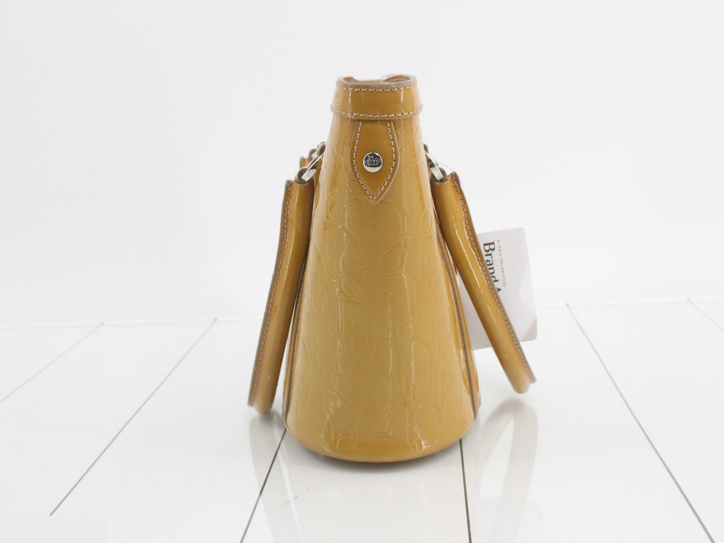 Tote bag — view 3