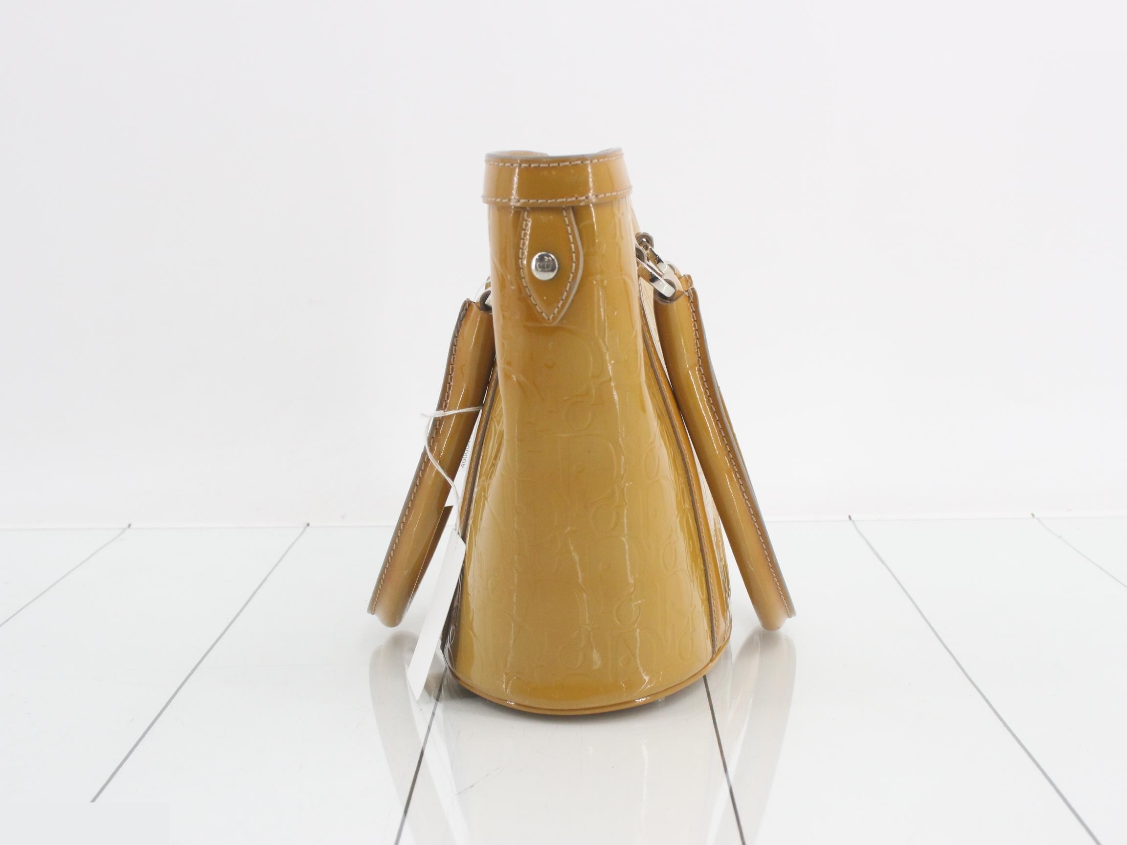 Tote bag — view 4