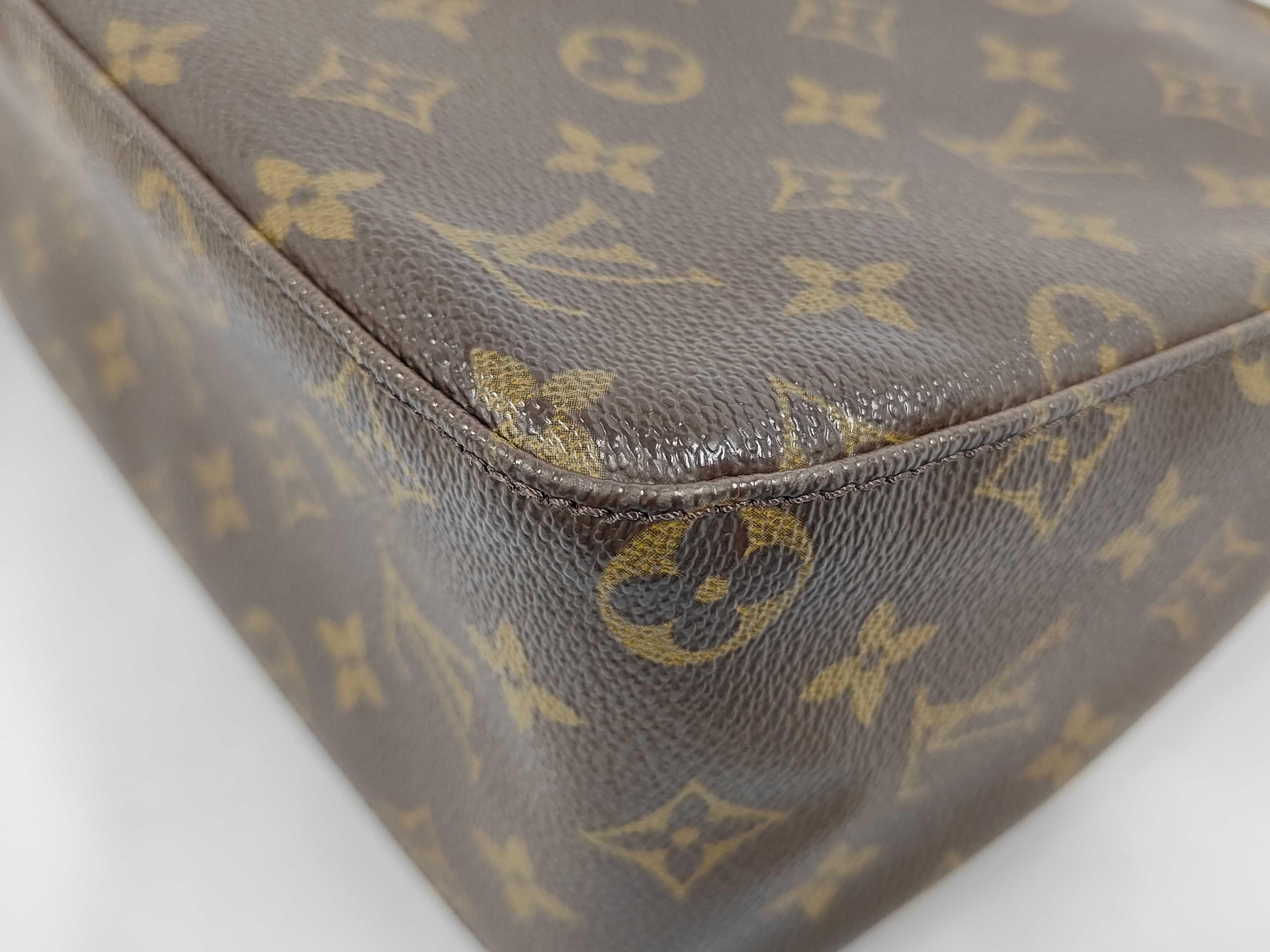 Monogram — view 4