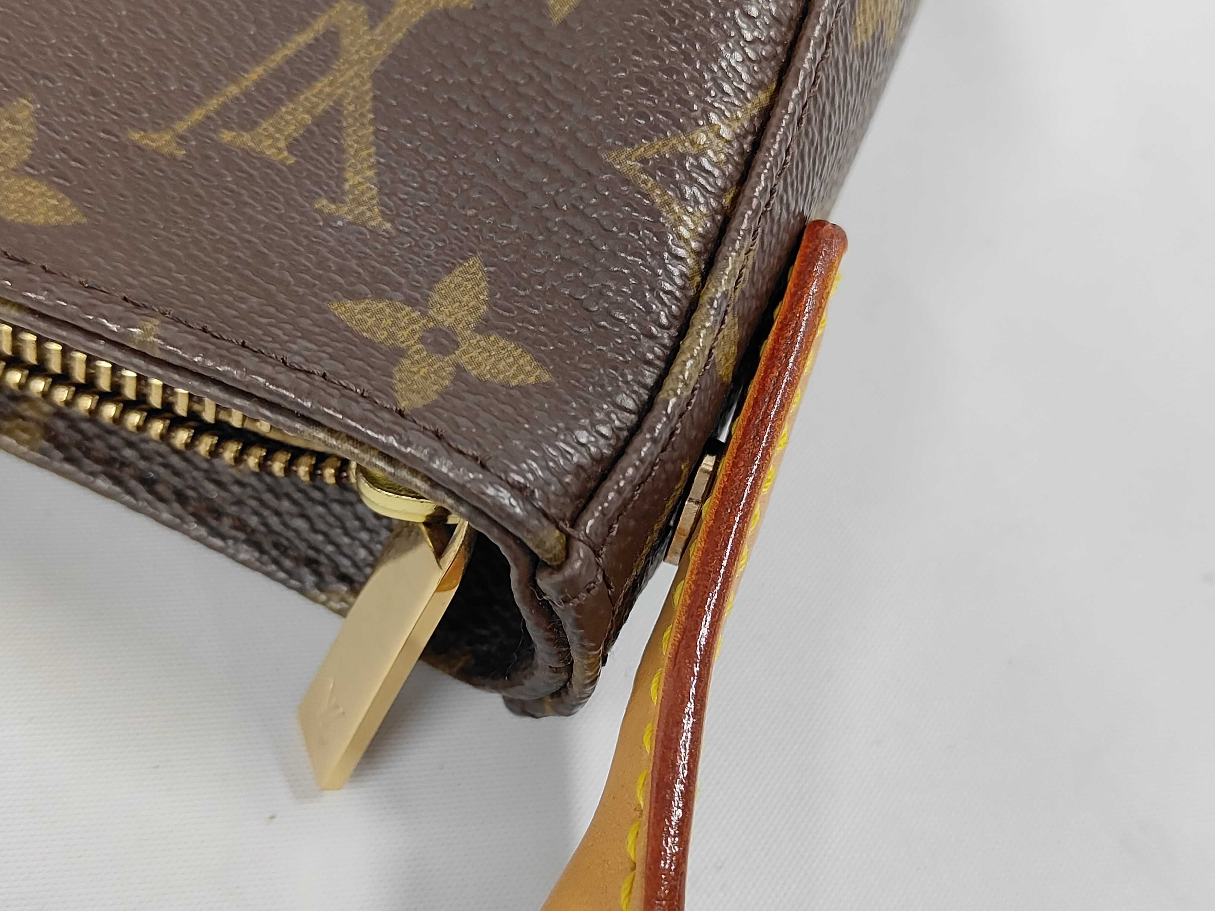 Monogram — view 6