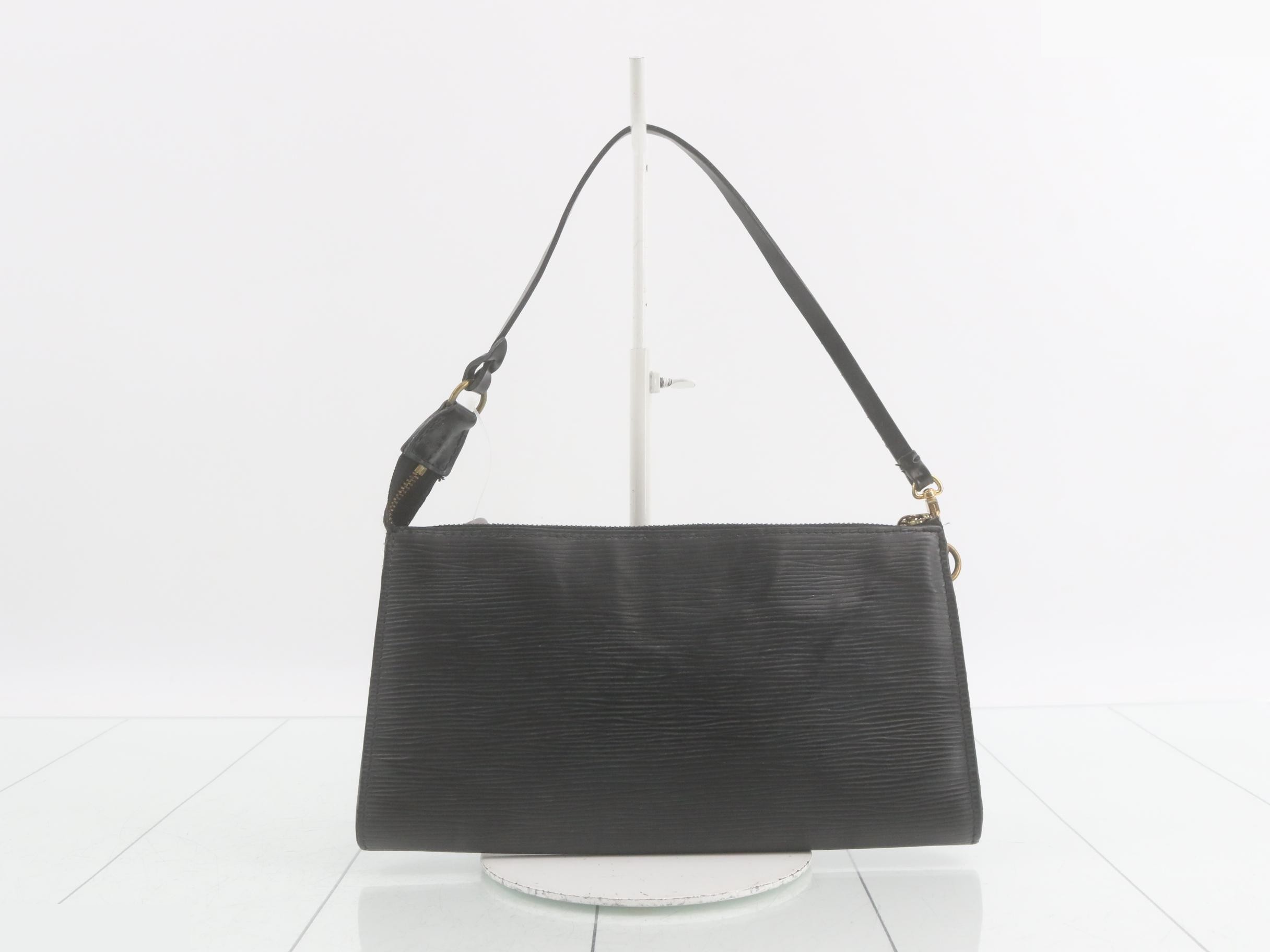 Pochette Accessoires Epi Noir — view 2