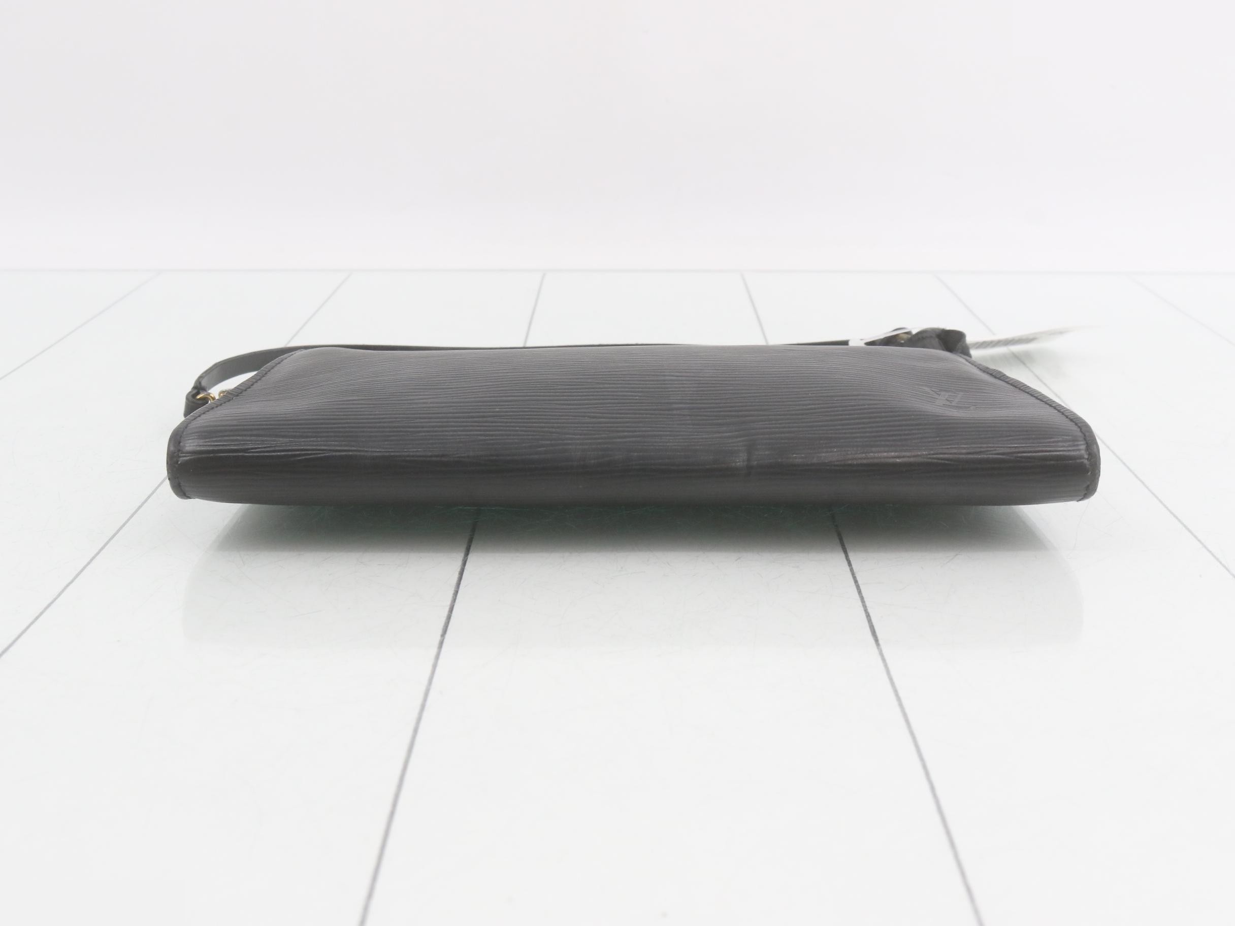 Pochette Accessoires Epi Noir — view 3
