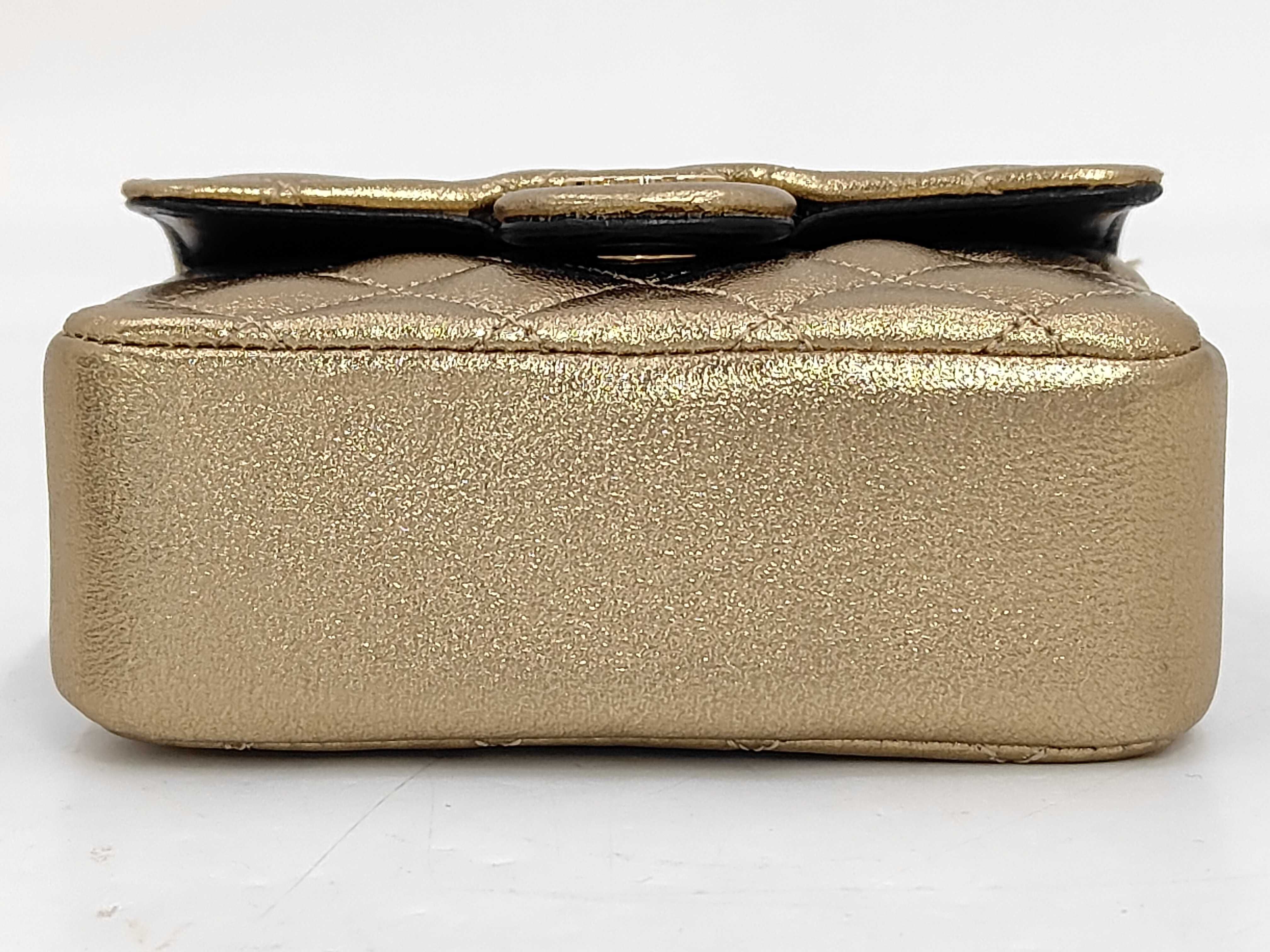 Lambskin Matelassé Gold Shoulder Bag (Serial Number 5) — view 5
