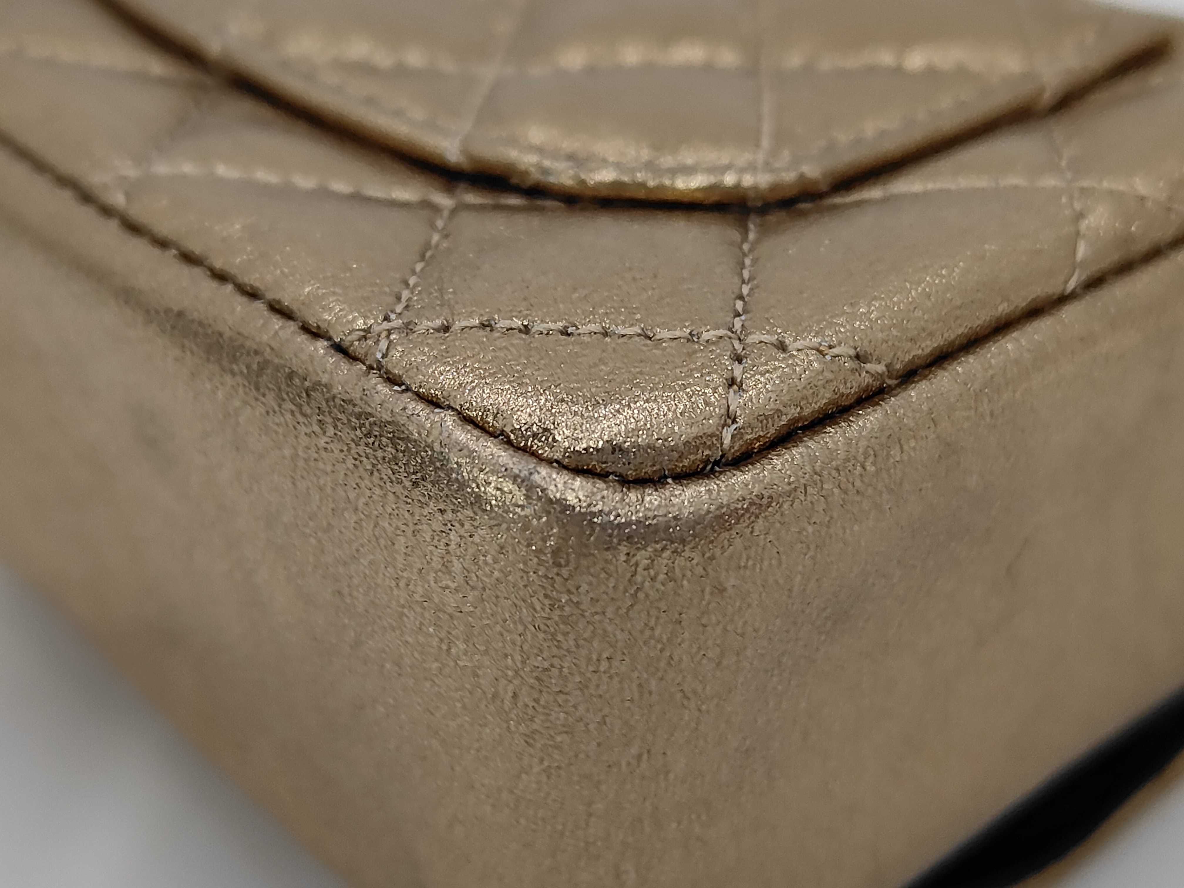 Lambskin Matelassé Gold Shoulder Bag (Serial Number 5) — view 6