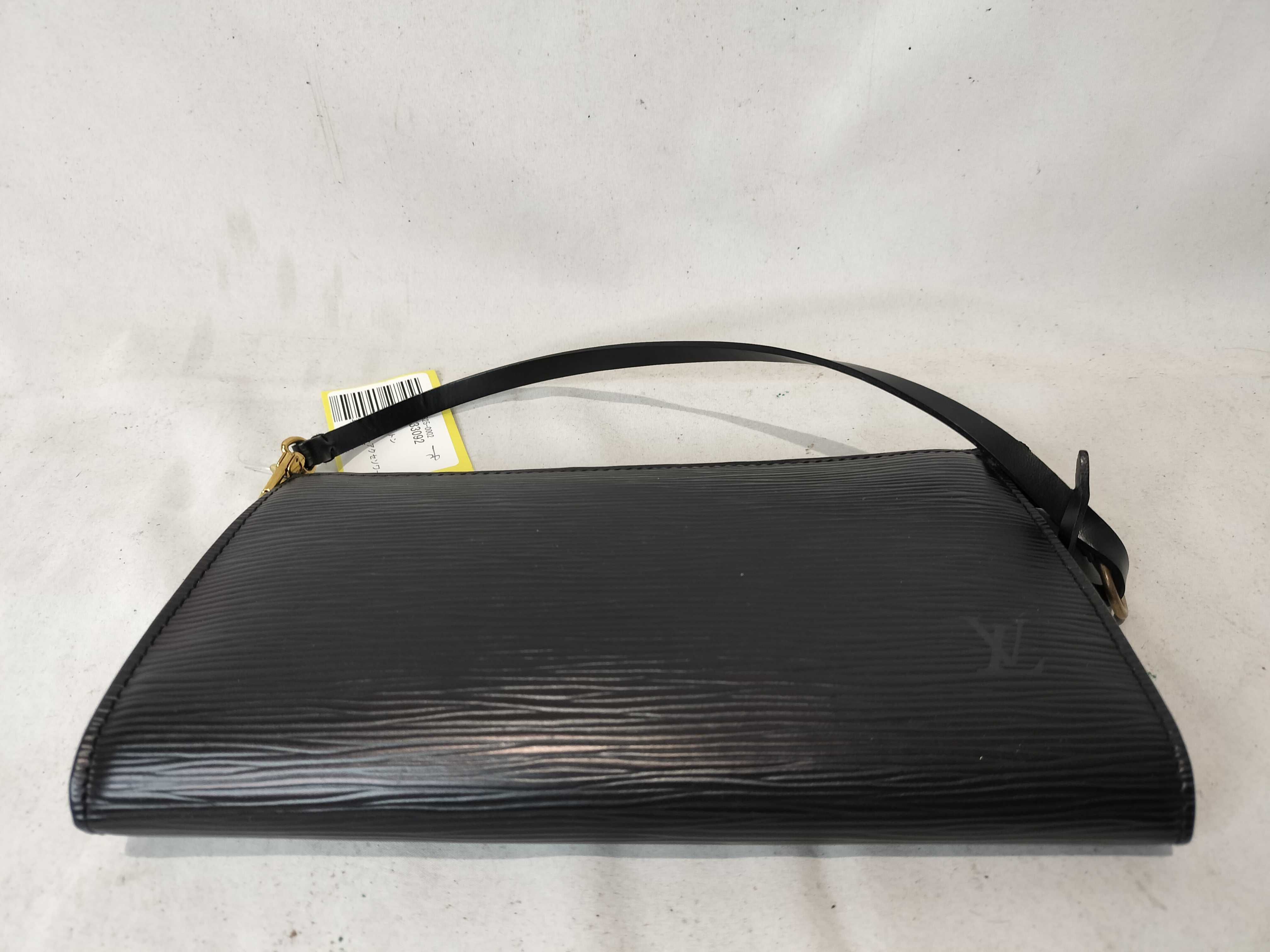 Epi Pochette Accessoires Pouch — view 7