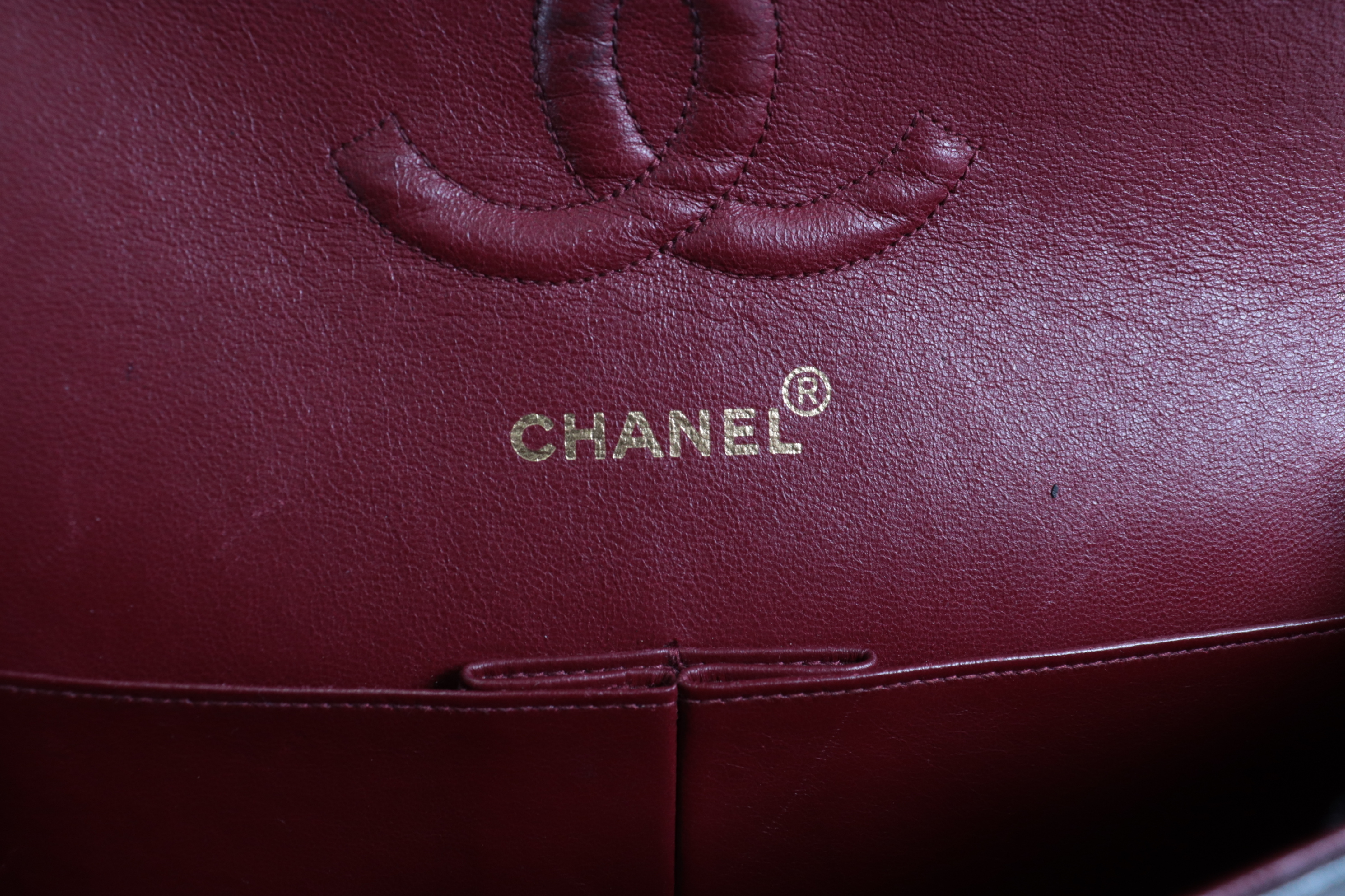 W-Plap 25 Lambskin Shoulder Bag (Serial No. 2) — view 9