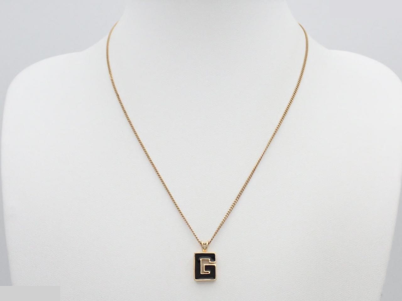 Other lines: Precious metals, necklaces, pendants. Neck circumference approximately 44 cm. — view 3