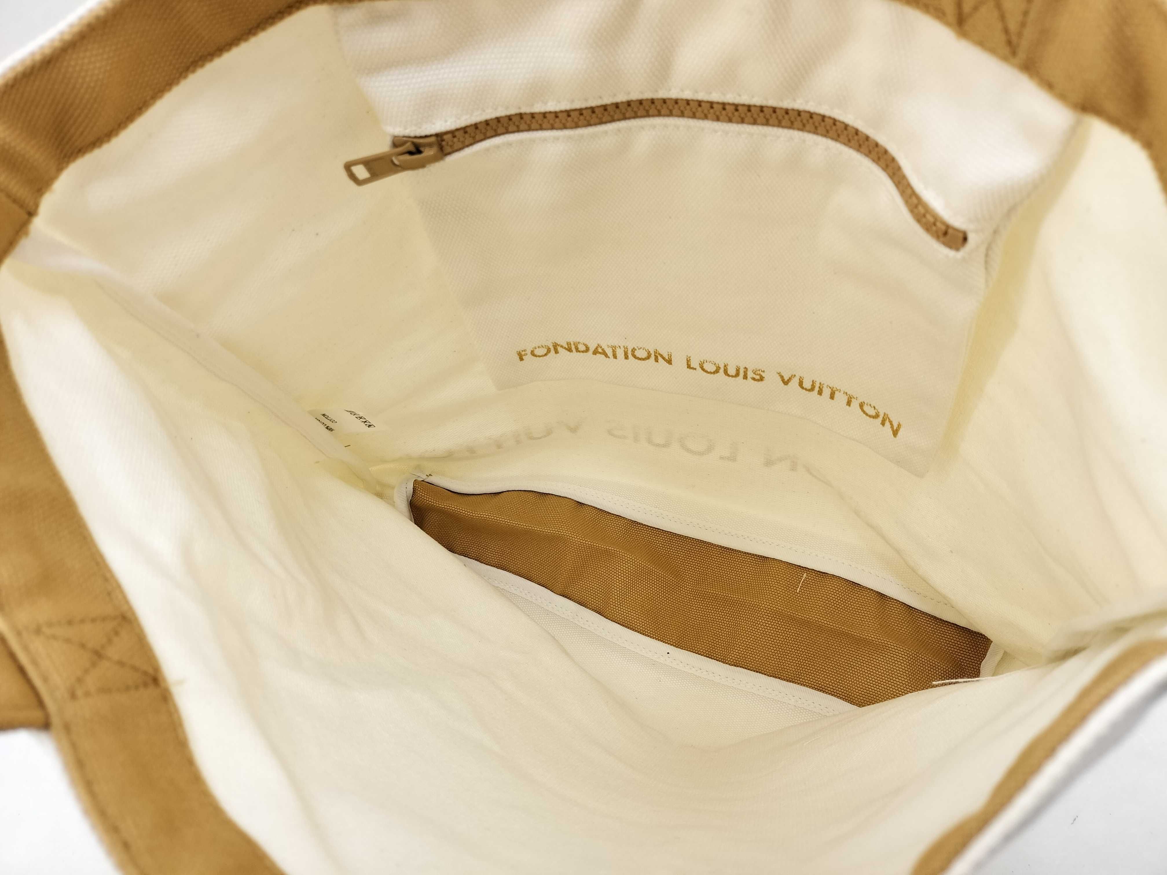 Limited Edition Louis Vuitton Fondation Paris Limited Edition Tote Bag — view 11