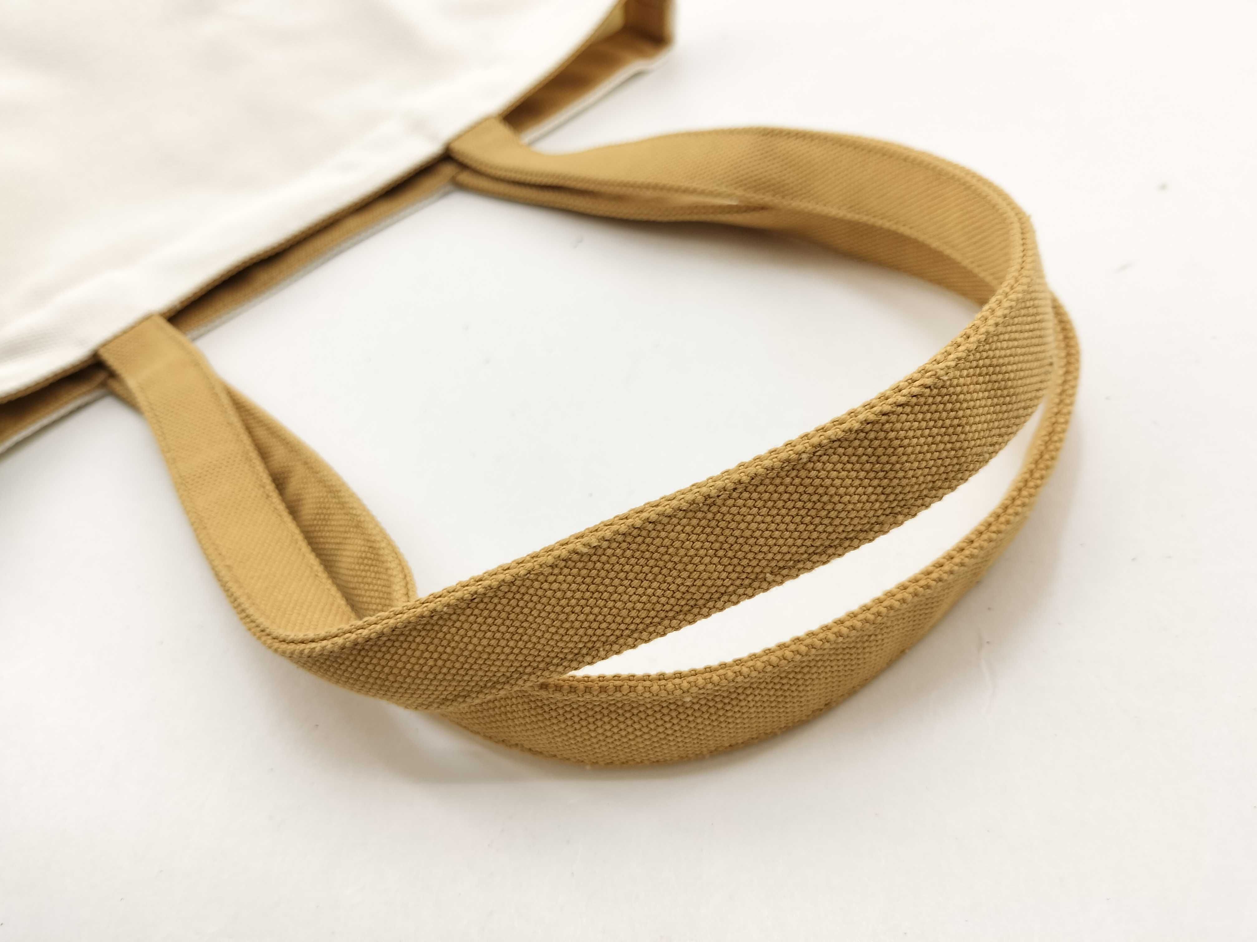 Limited Edition Louis Vuitton Fondation Paris Limited Edition Tote Bag — view 6