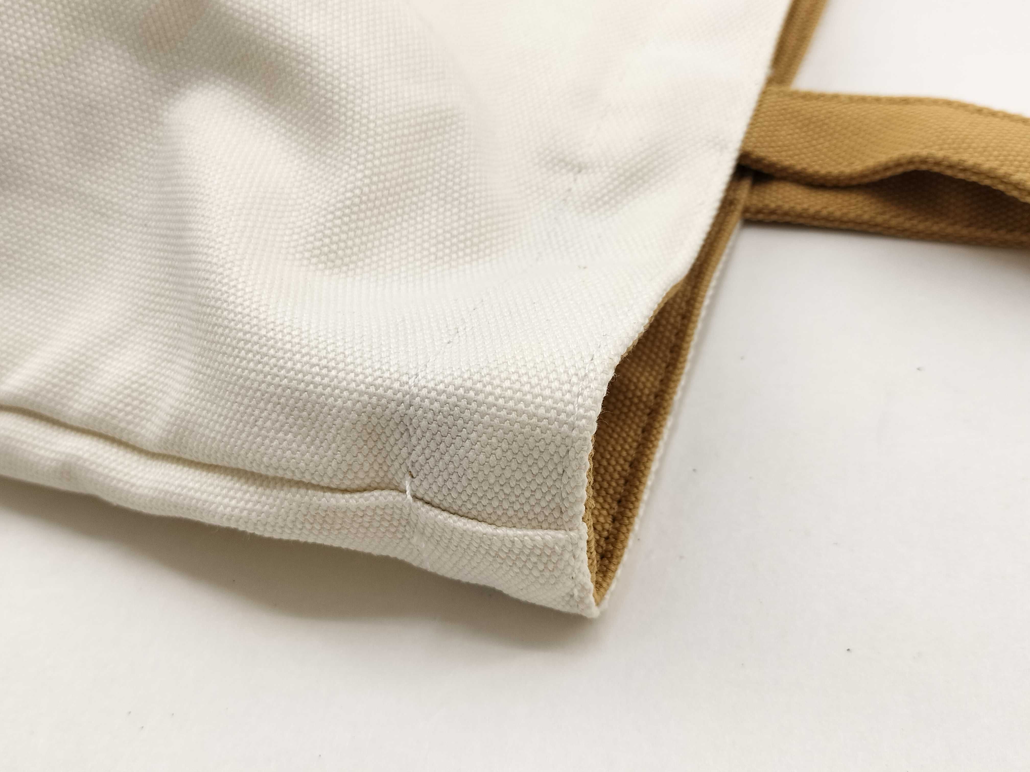 Limited Edition Louis Vuitton Fondation Paris Limited Edition Tote Bag — view 8