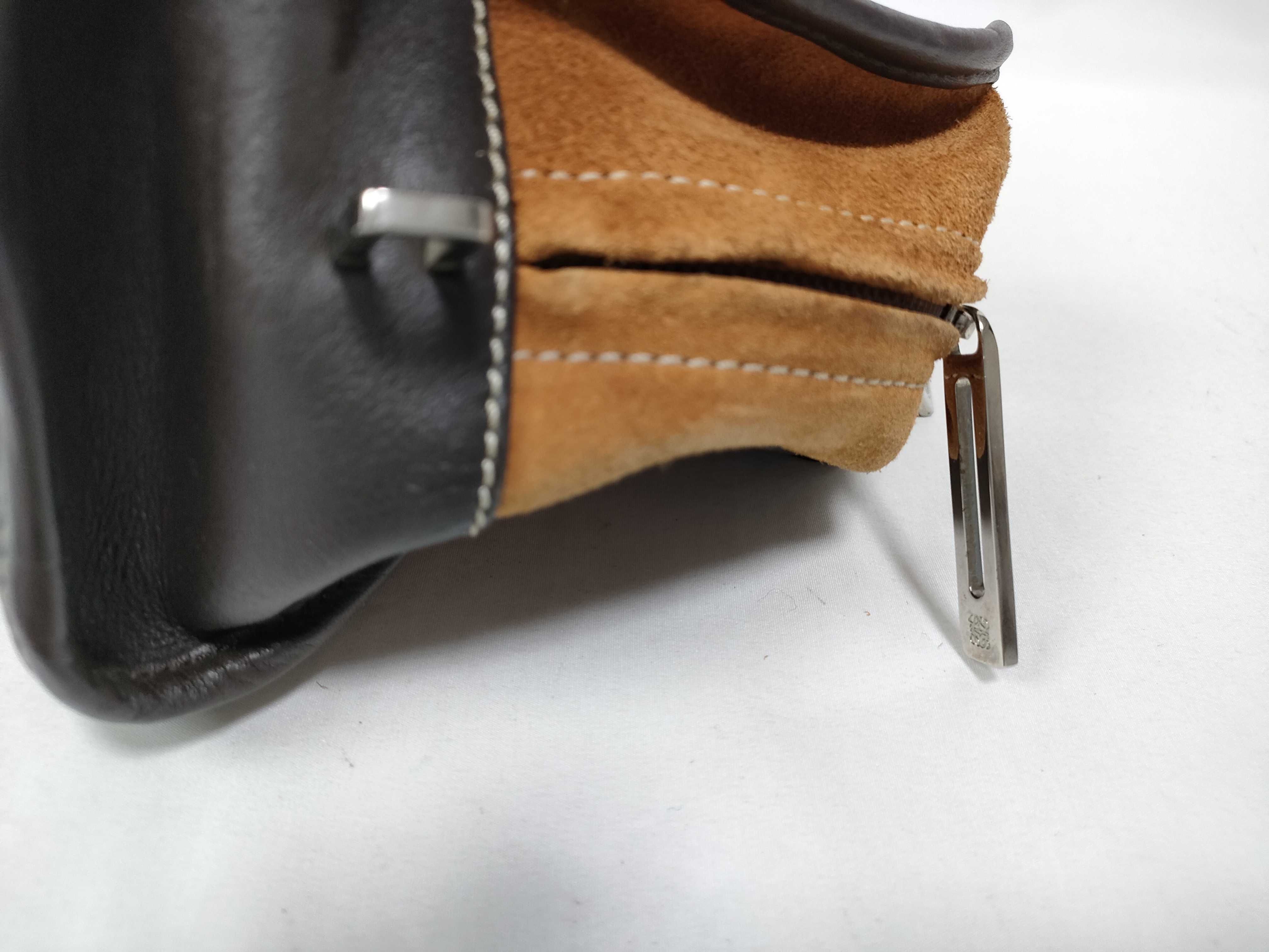Amazona 28 handbag with padlock/charm/key included. — view 6