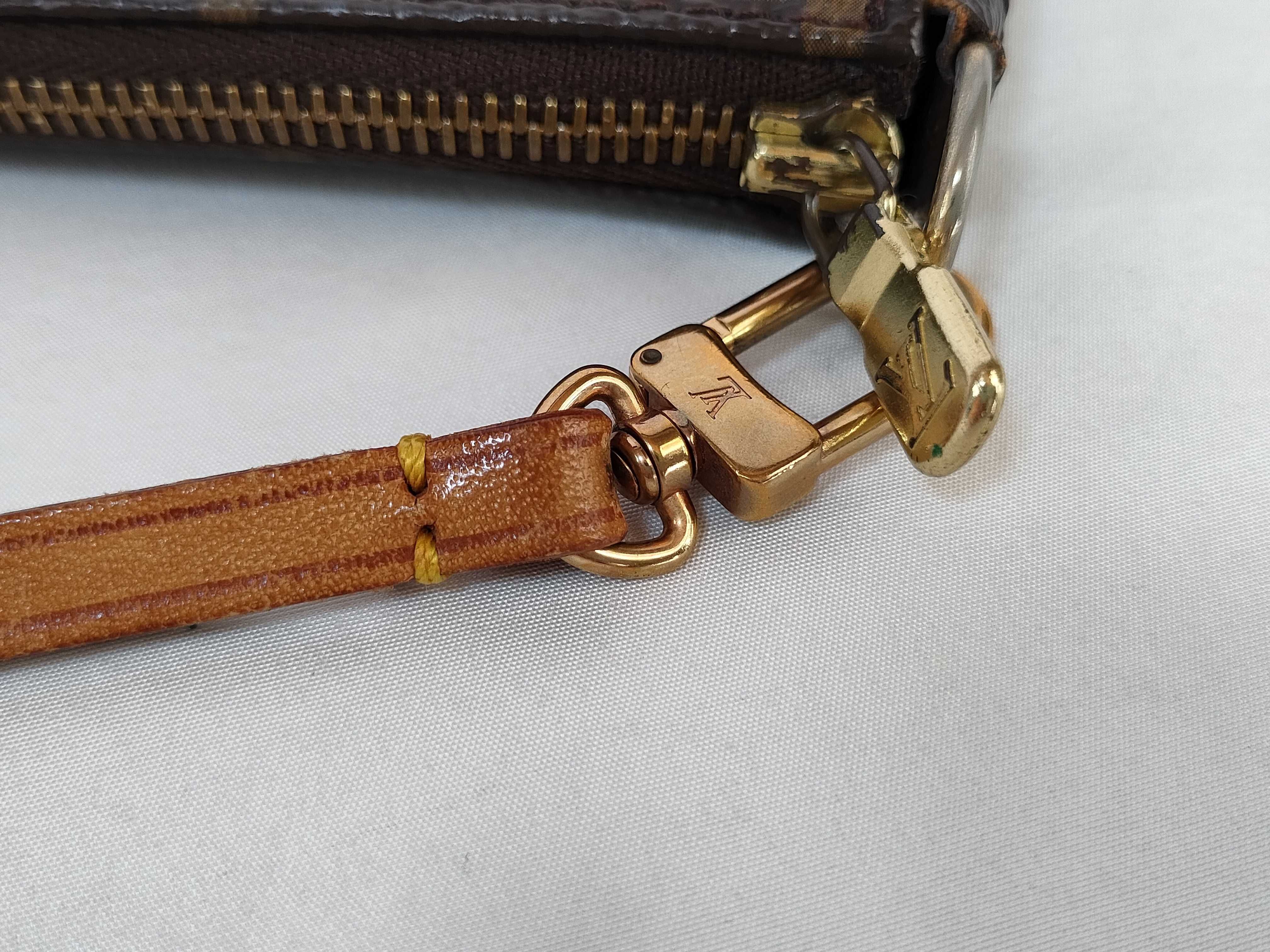 Monogram M40818 Petit Noé Shoulder Bag Pouch — view 5