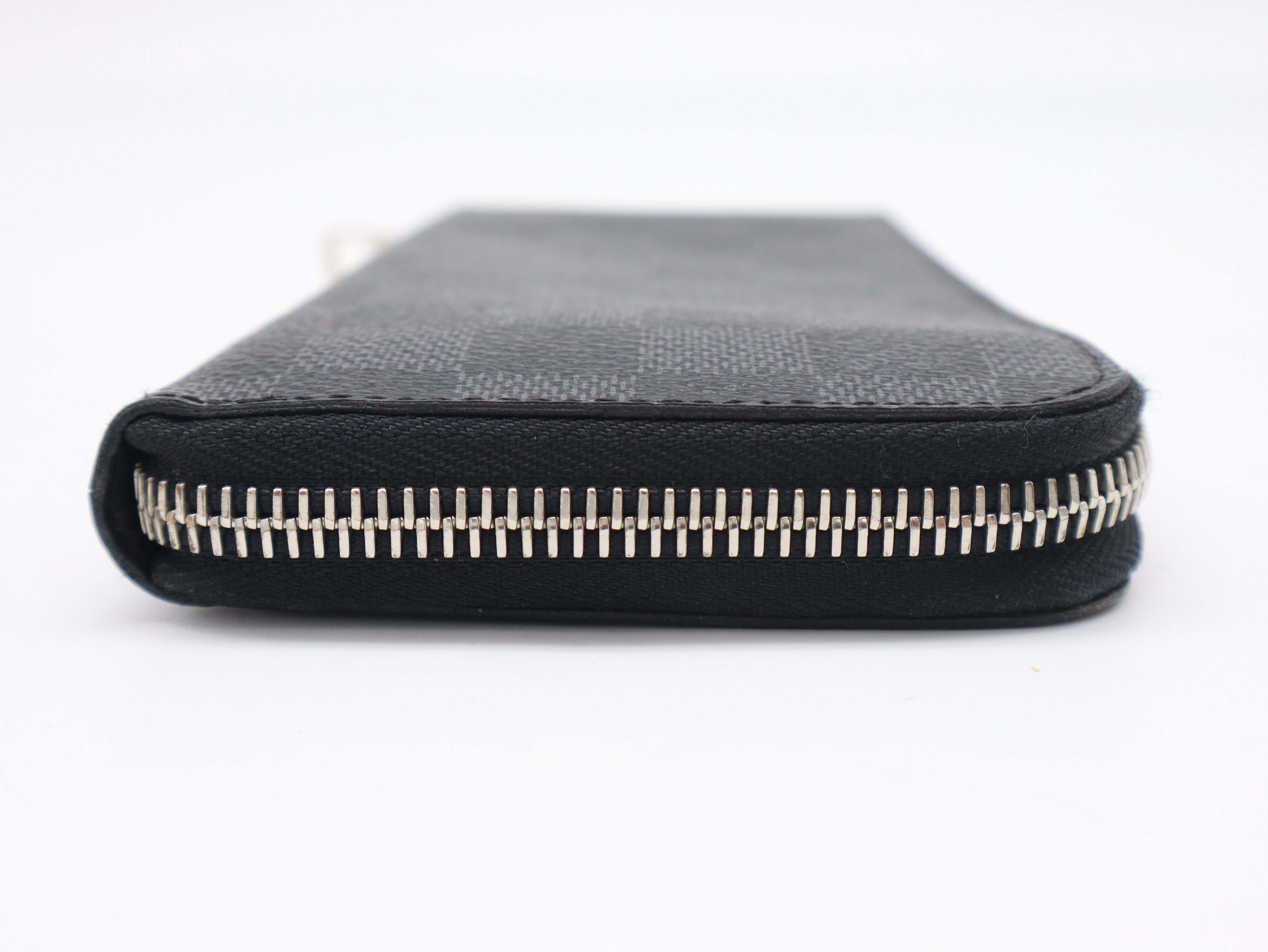 N63095 Damier Graphite Zippy Wallet Vertical (with box and dust bag) — view 4