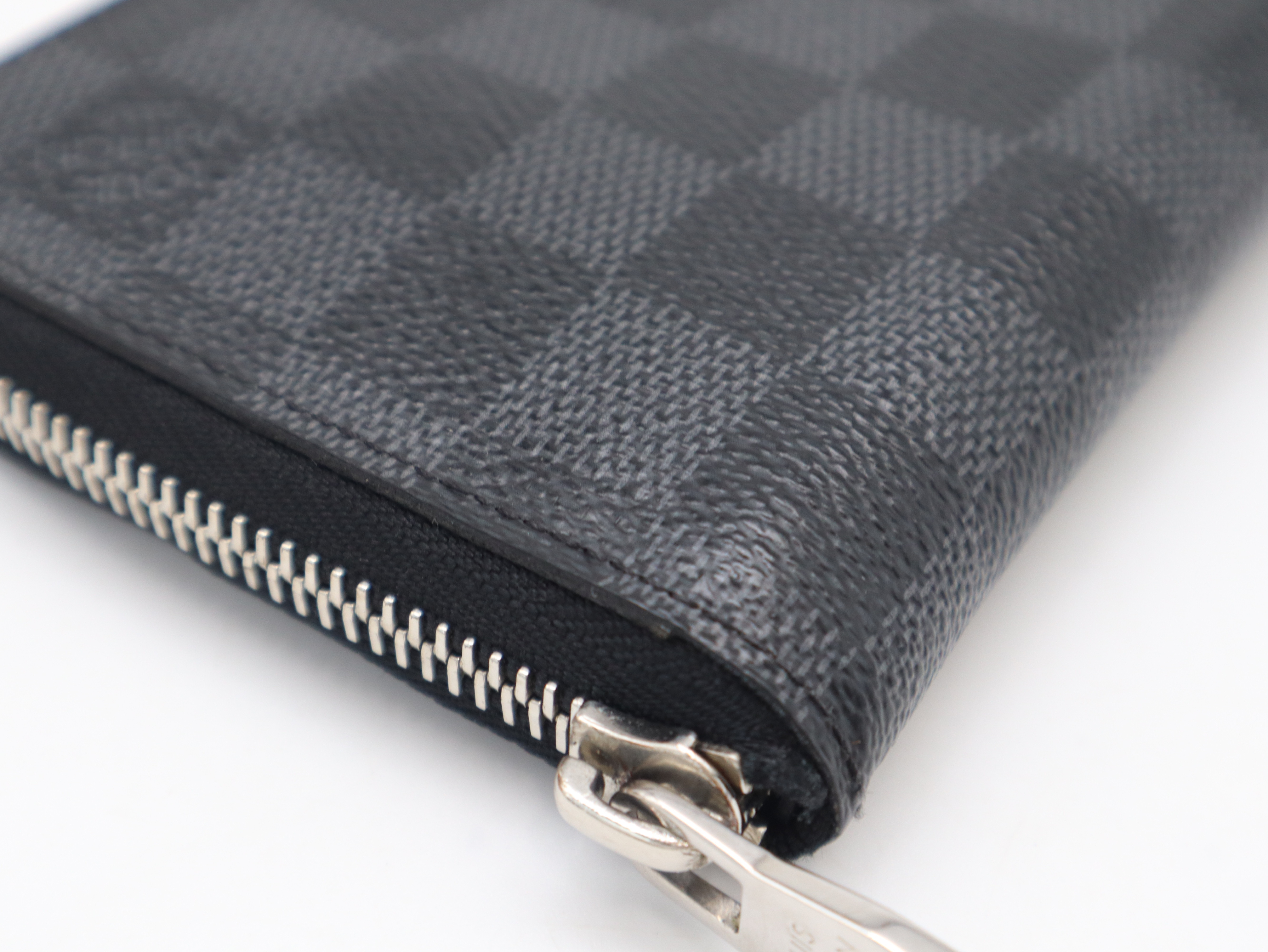 N63095 Damier Graphite Zippy Wallet Vertical (with box and dust bag) — view 7