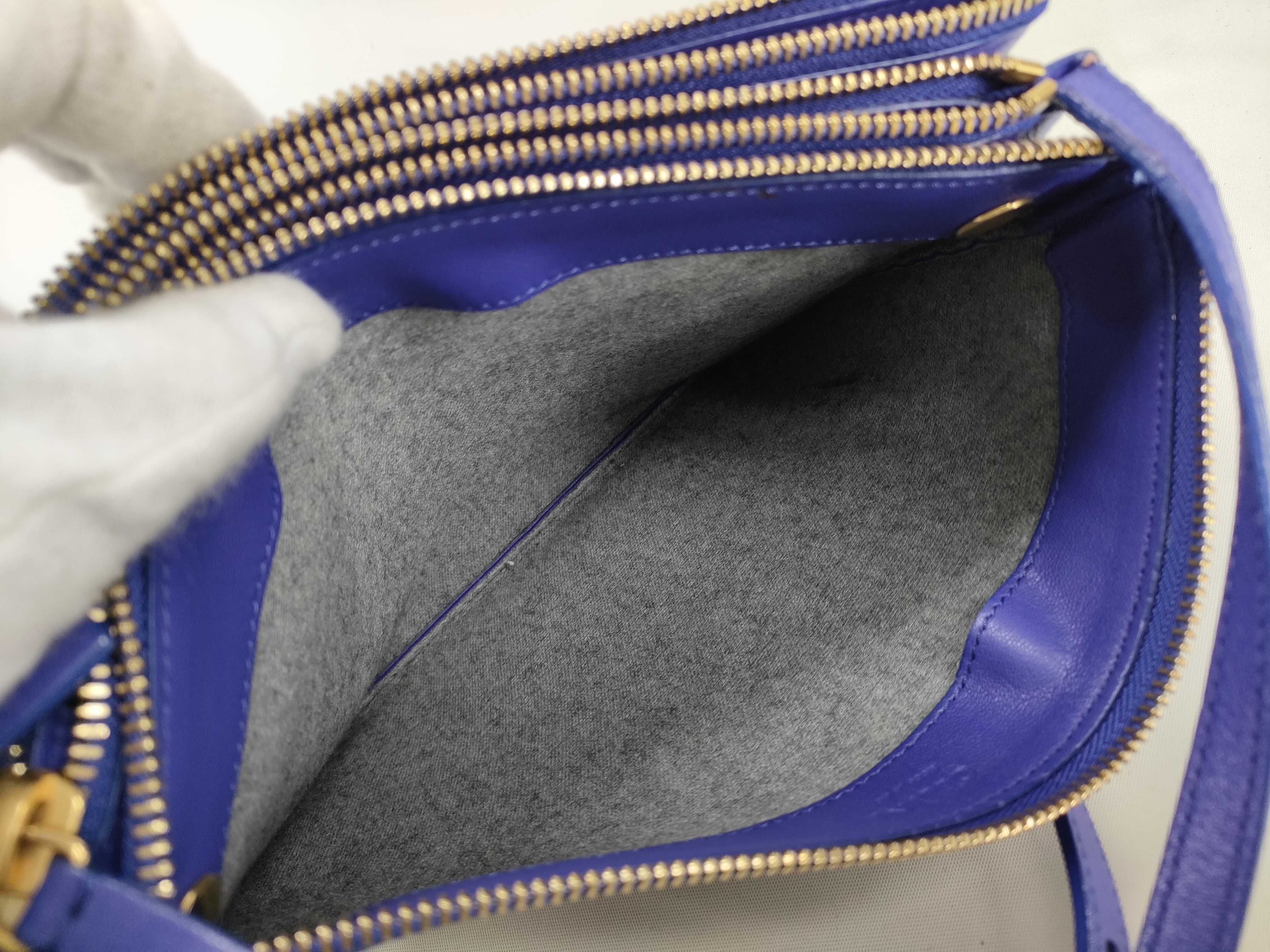 bag, Celine Trio leather shoulder bag, women's, purple shoulder bag — view 11