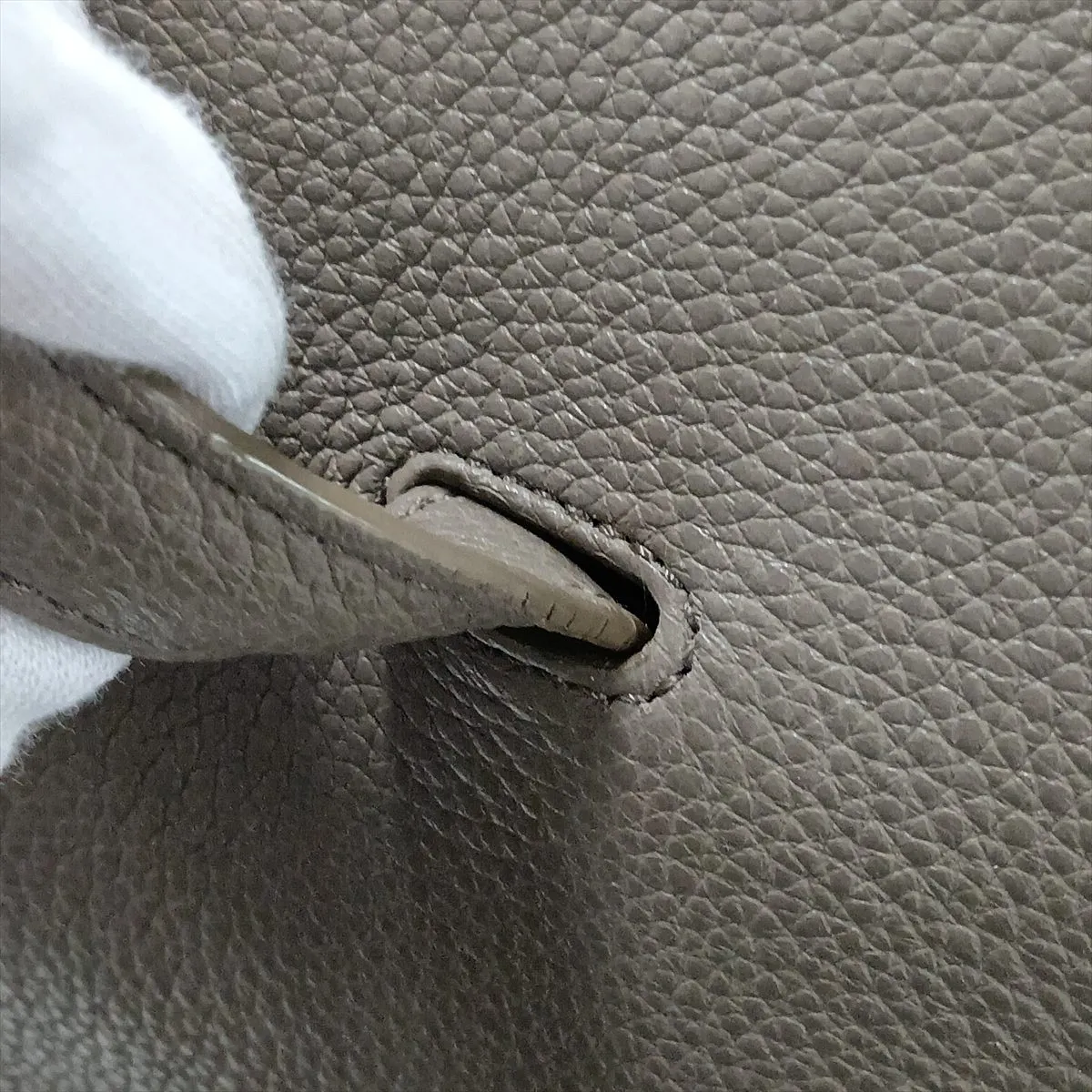 Soft 16 Seize Medium Leather Shoulder Bag, Greige — view 13