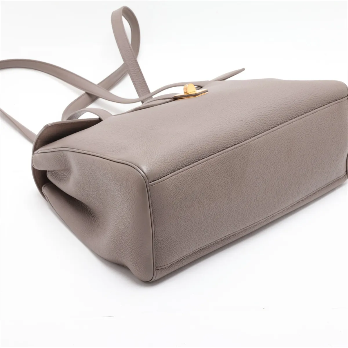 Soft 16 Seize Medium Leather Shoulder Bag, Greige — view 4