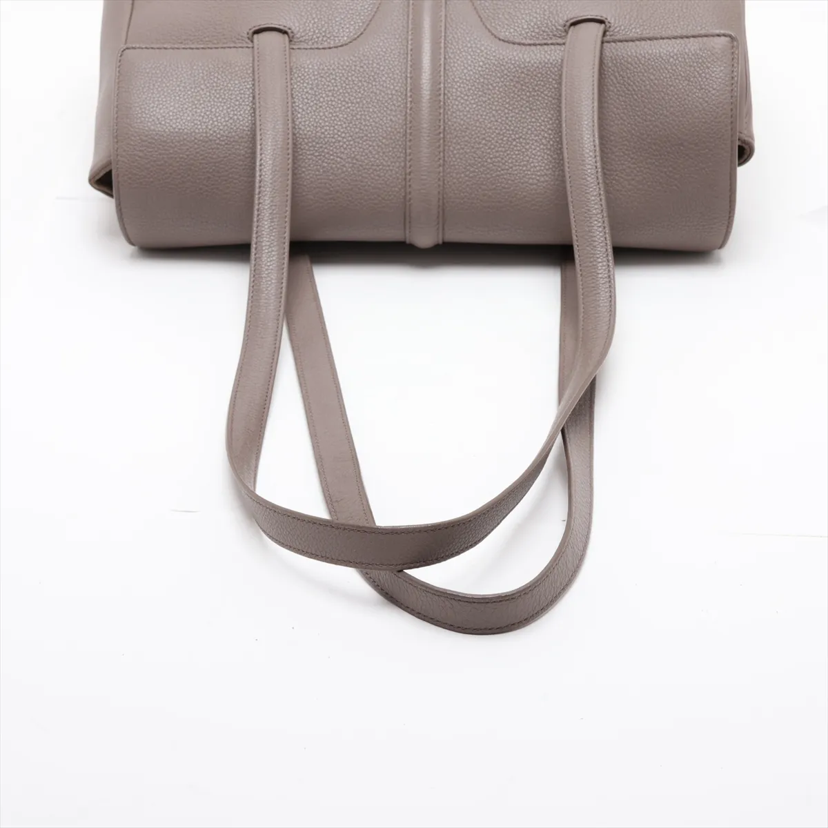 Soft 16 Seize Medium Leather Shoulder Bag, Greige — view 5