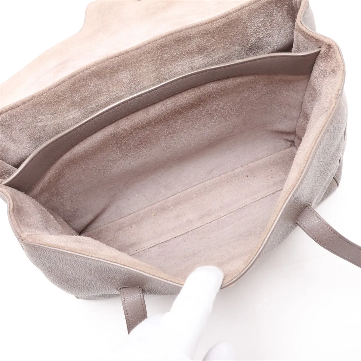 Soft 16 Seize Medium Leather Shoulder Bag, Greige — view 7