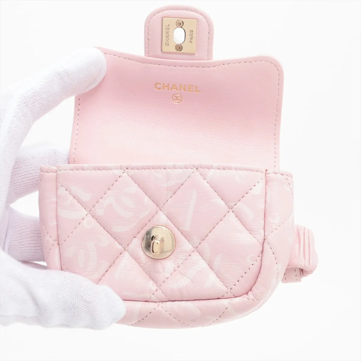 Matelassé Lambskin Pouch, Pink with Gold Hardware, XH66GJT9 — view 3
