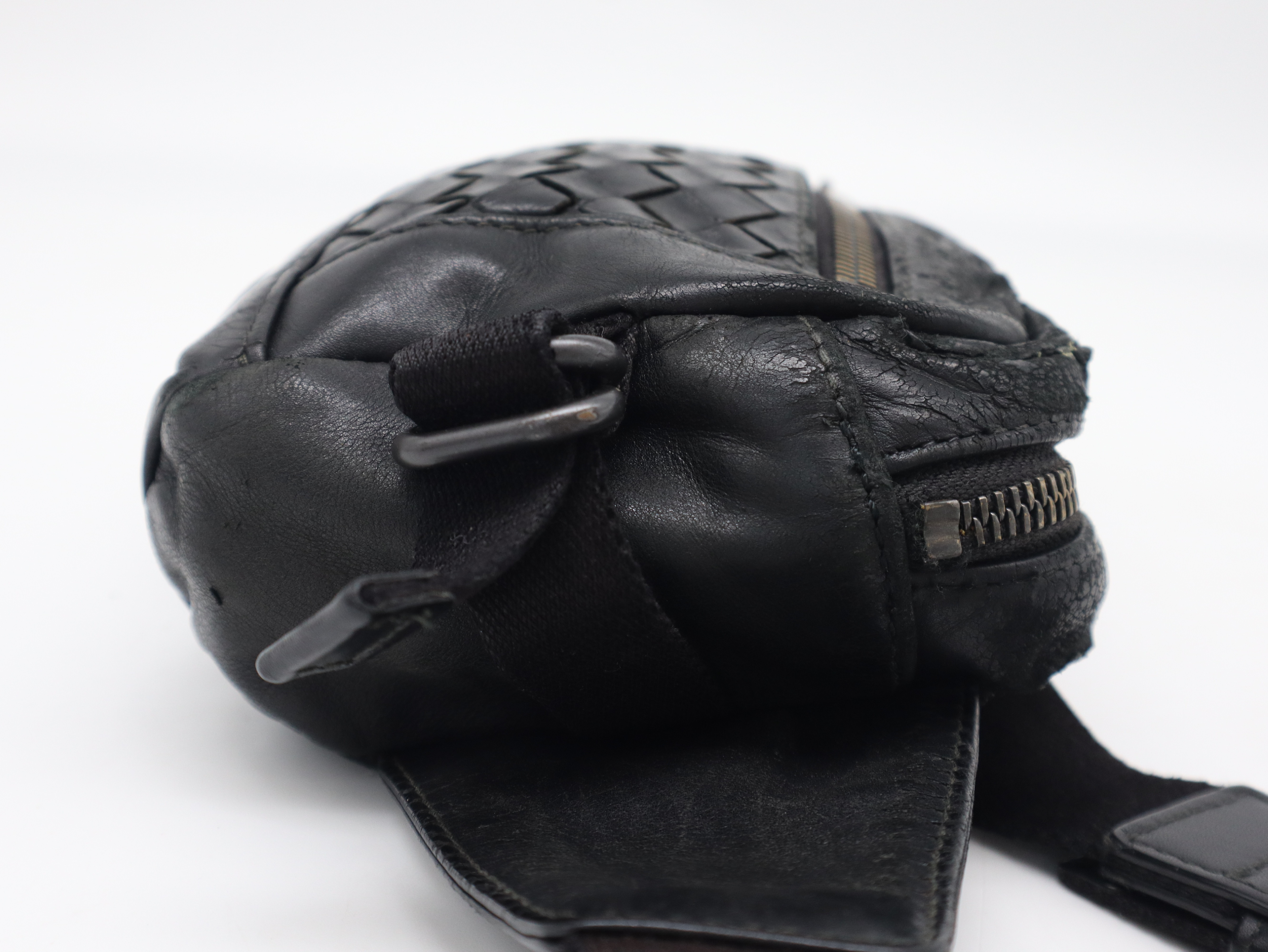 Intrecciato Leather Black Shoulder Bag — view 4
