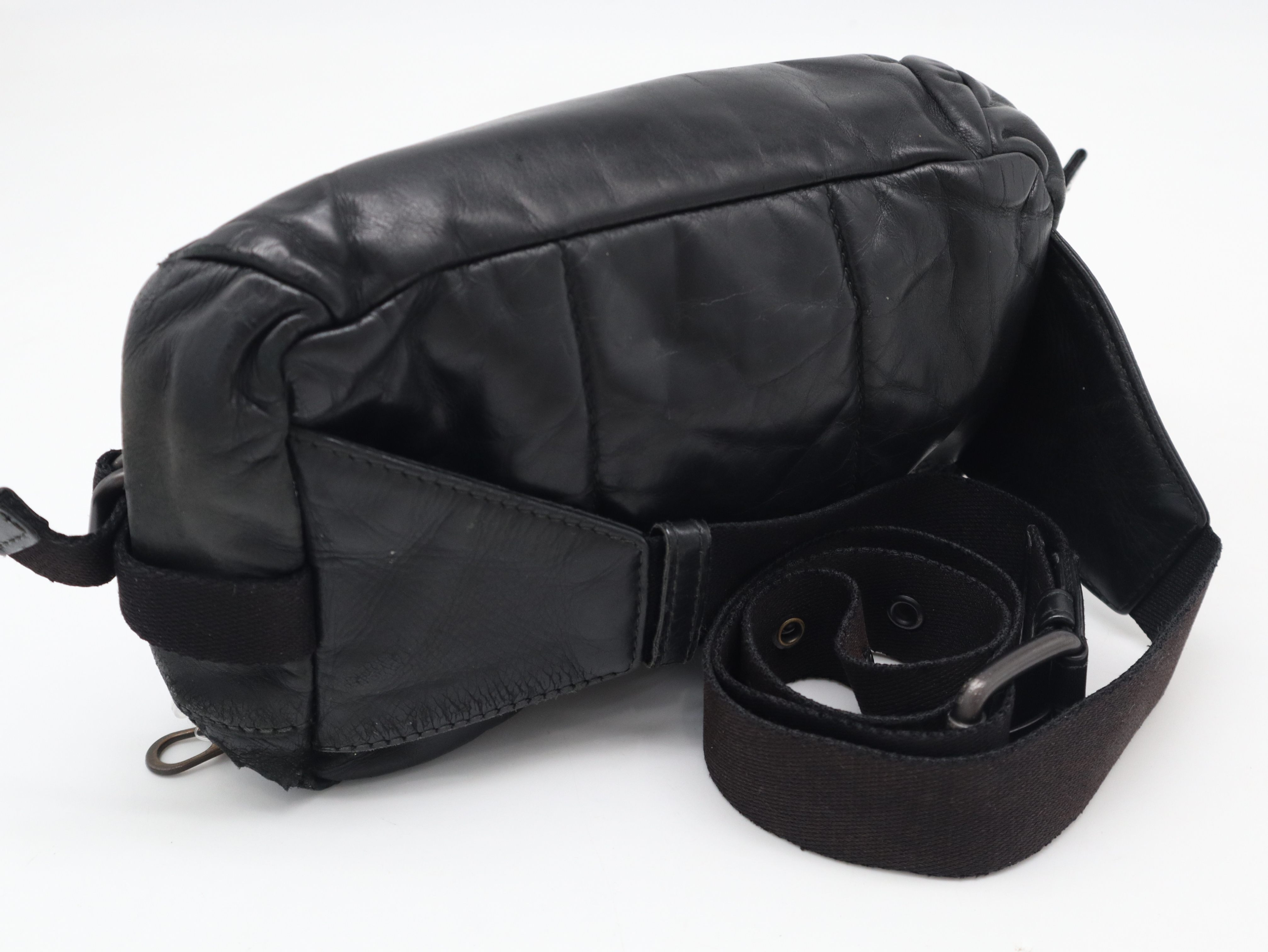 Intrecciato Leather Black Shoulder Bag — view 6