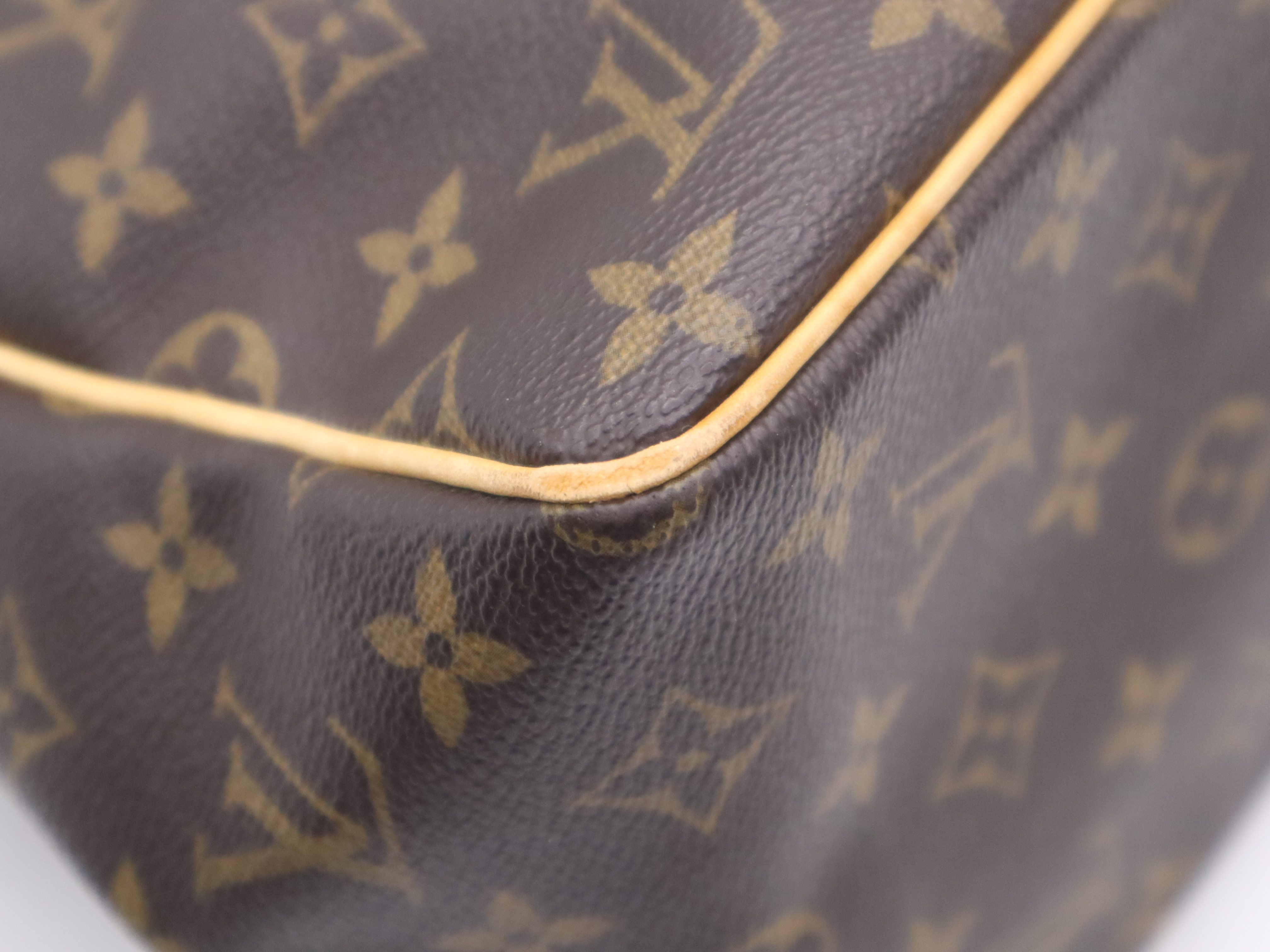 M51156 Monogram Batignolles Handbag — view 10