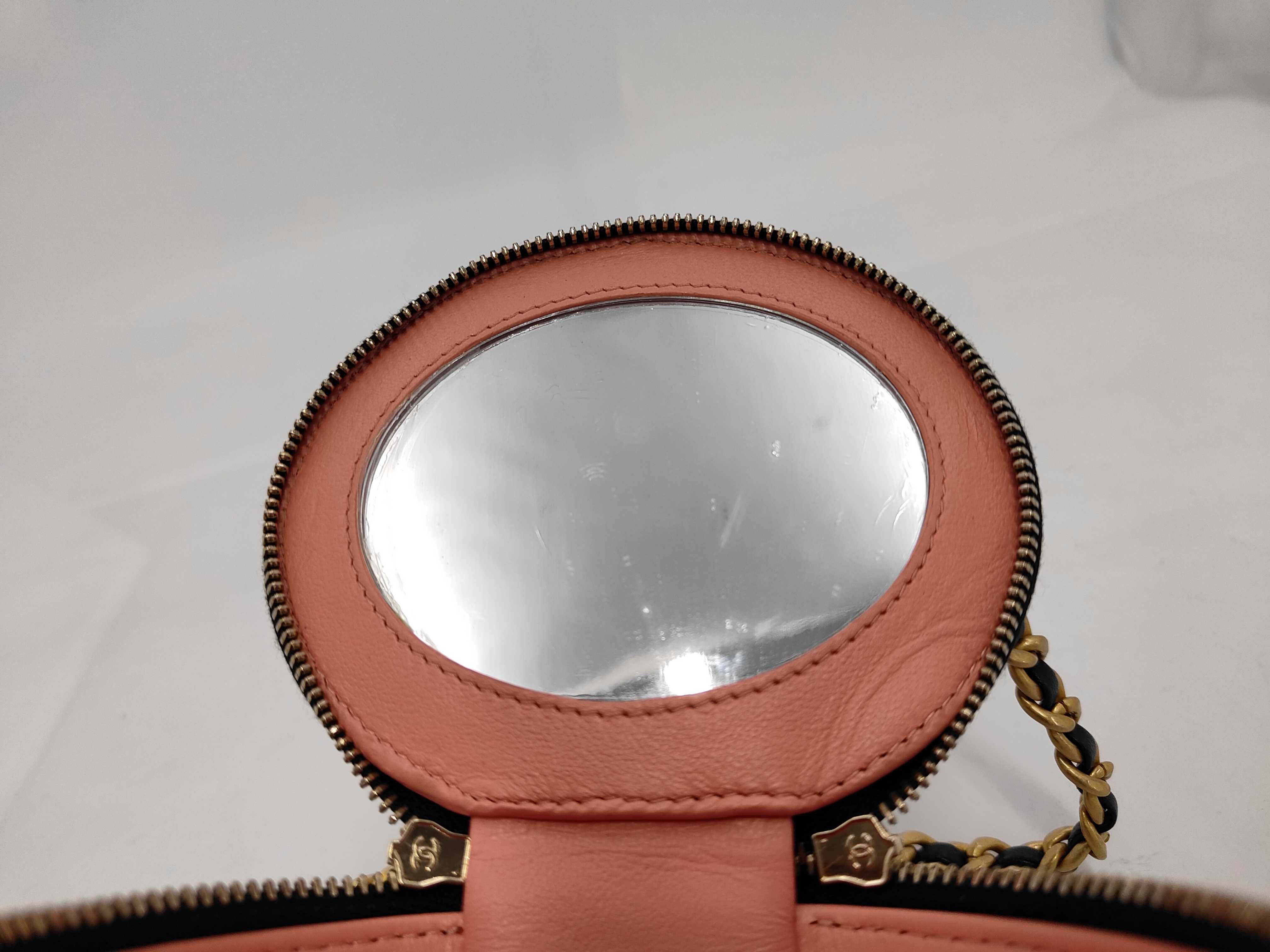 Matelassé Cylindrical Vanity Chain Shoulder Bag, Patent Leather, Black, Gold Hardware, Shoulder Bag — view 11