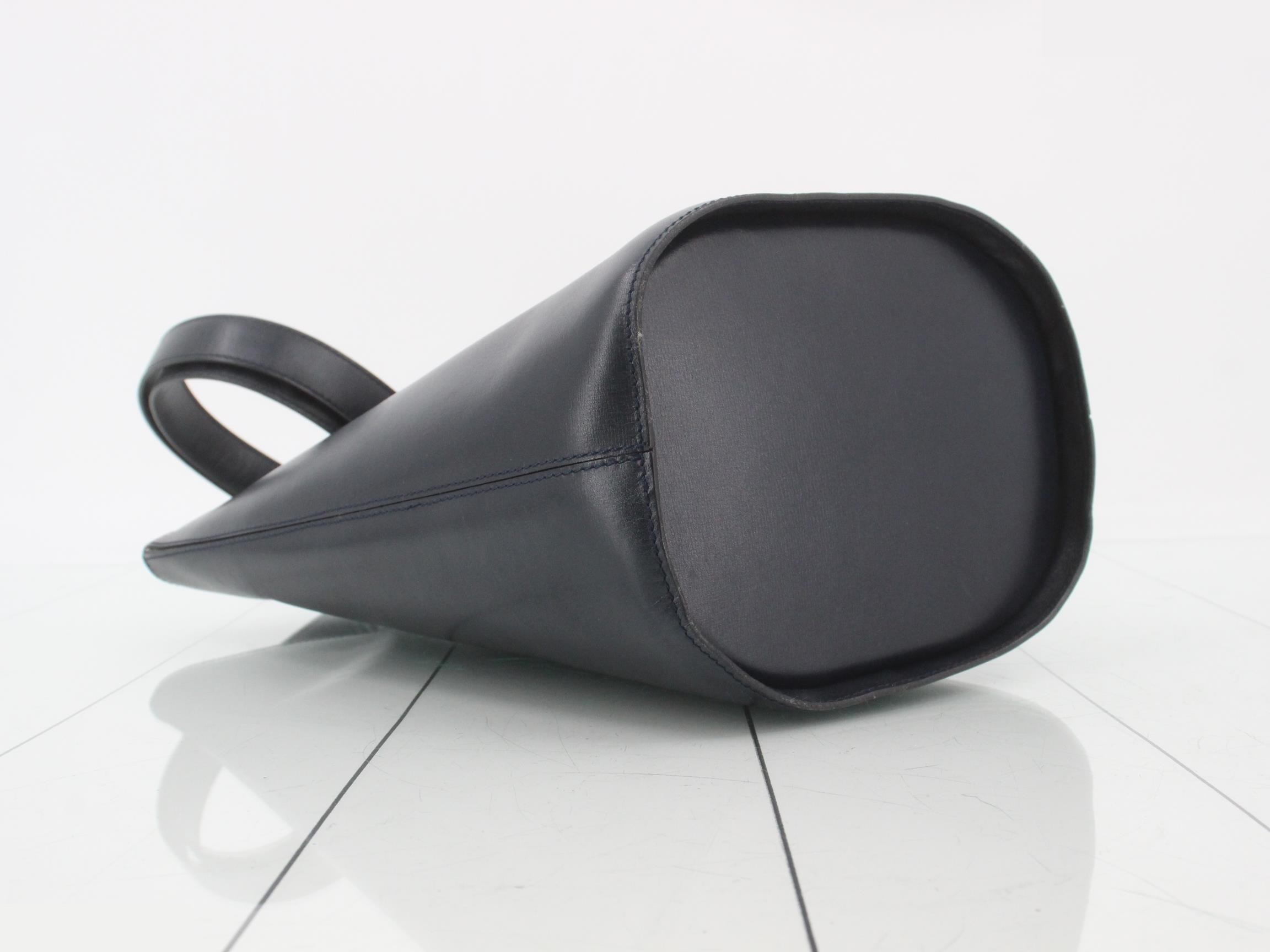 handbag — view 5
