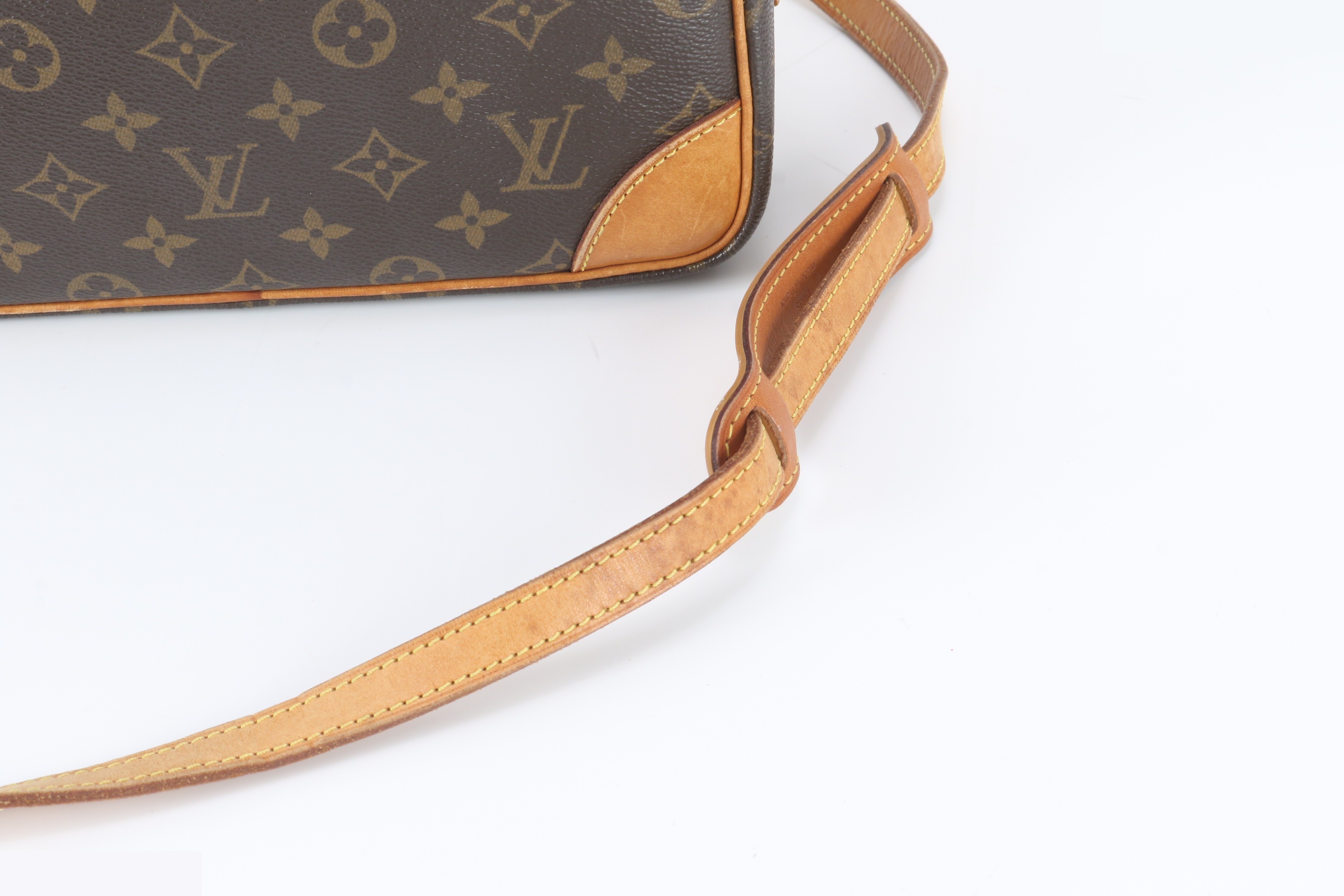 Monogram Trocadero 27 M51274 Leather — view 2