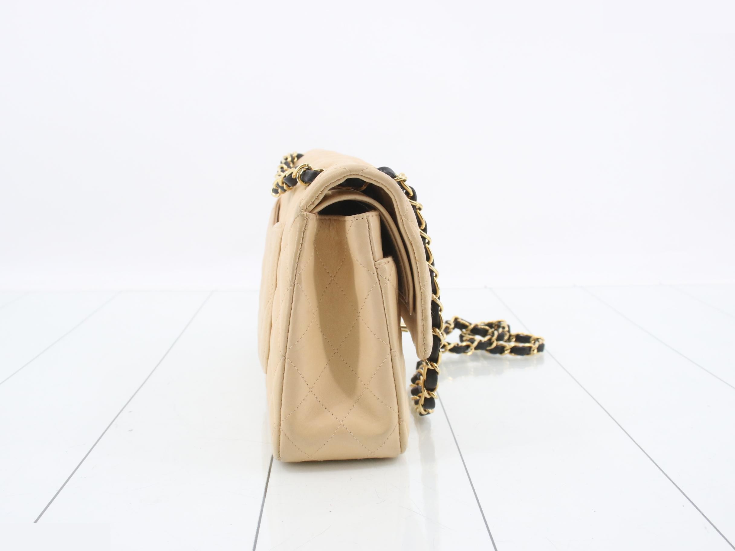Matelassé 25 Chain Shoulder Bag, Beige, Series 9 — view 4