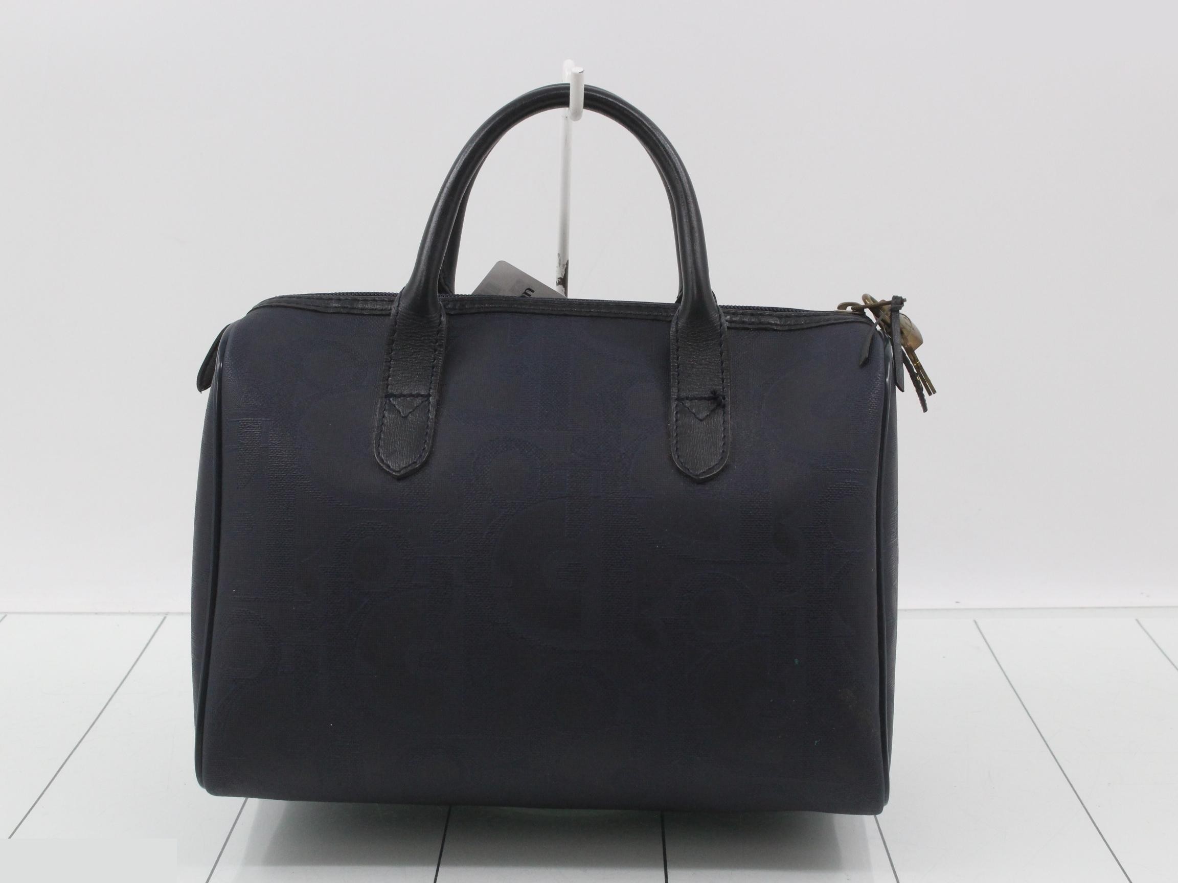 handbag — view 2