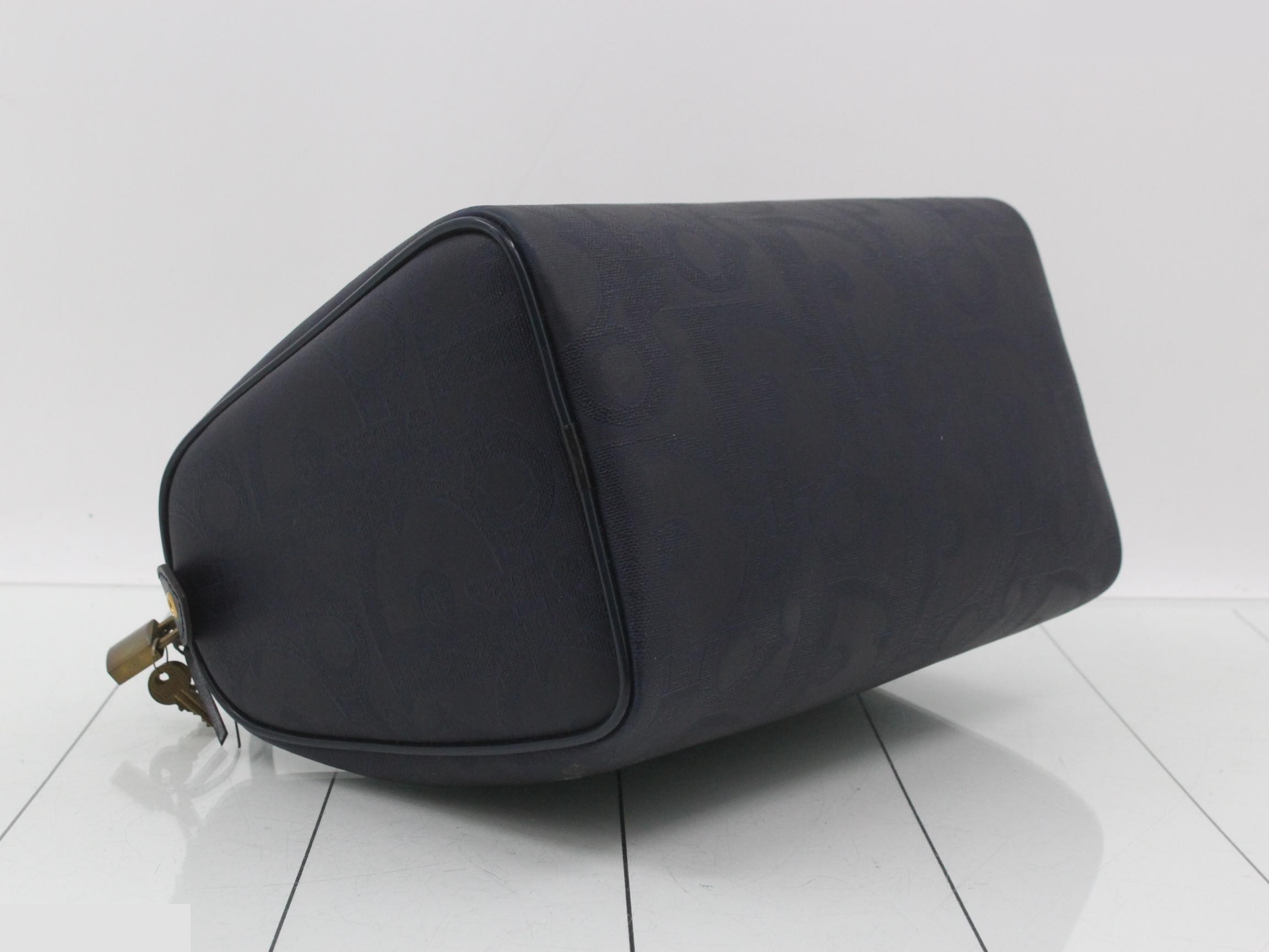 handbag — view 5
