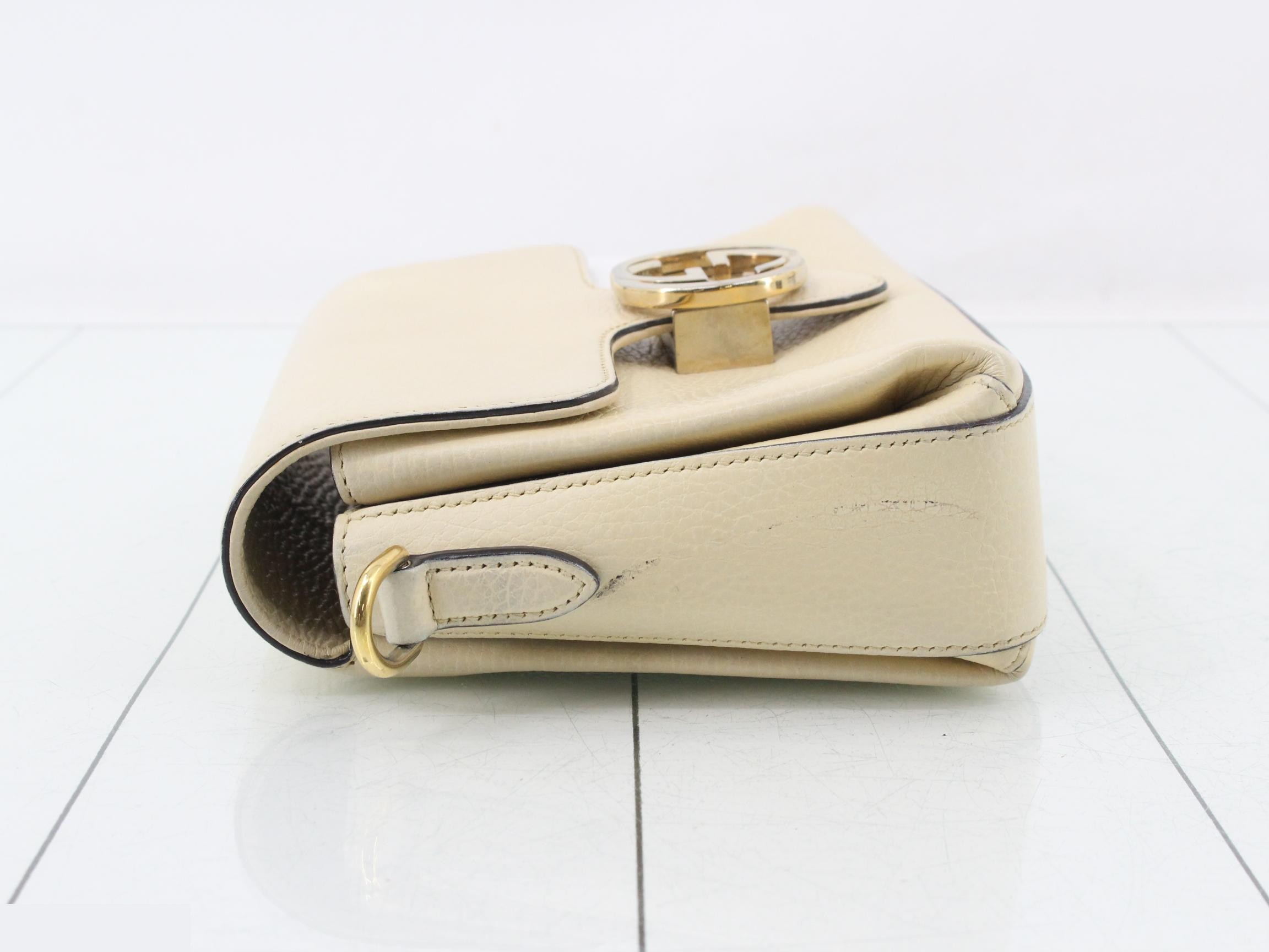 Shoulder bag — view 4