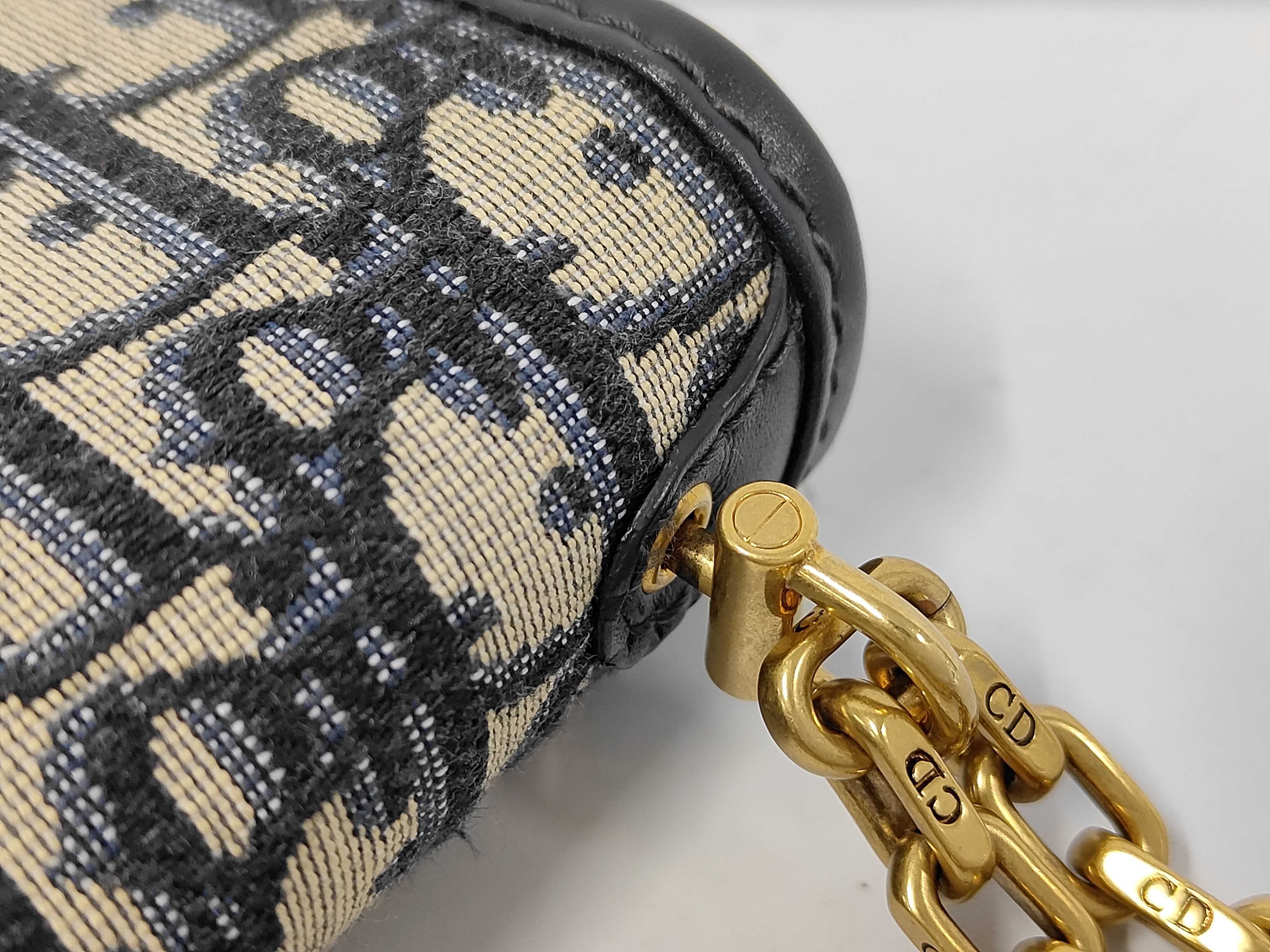 Addict Oblique Canvas x Leather Shoulder Bag — view 5