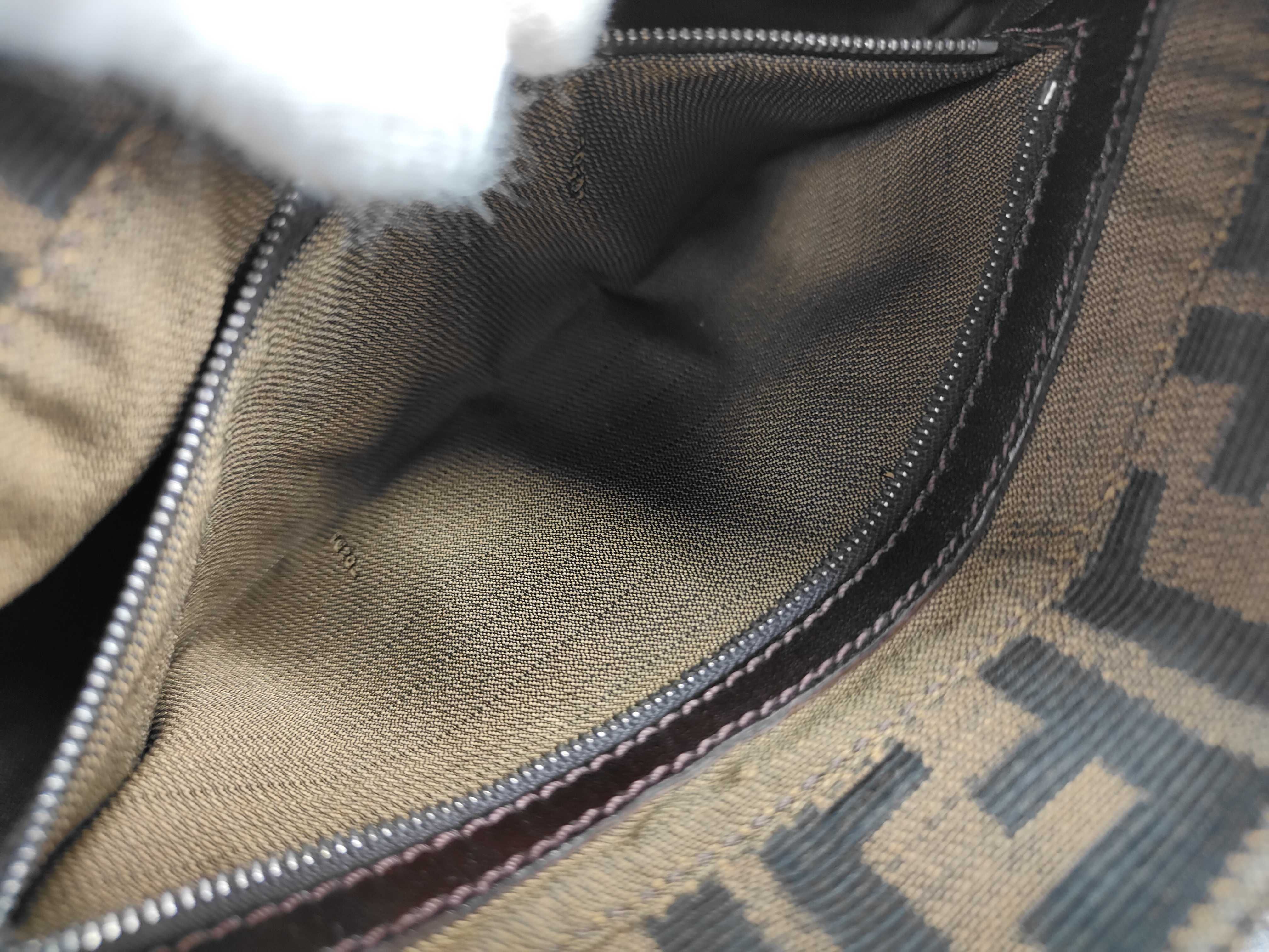Zucca pattern Fendi Mamma Bucket Zucca canvas x leather shoulder bag brown shoulder bag — view 13