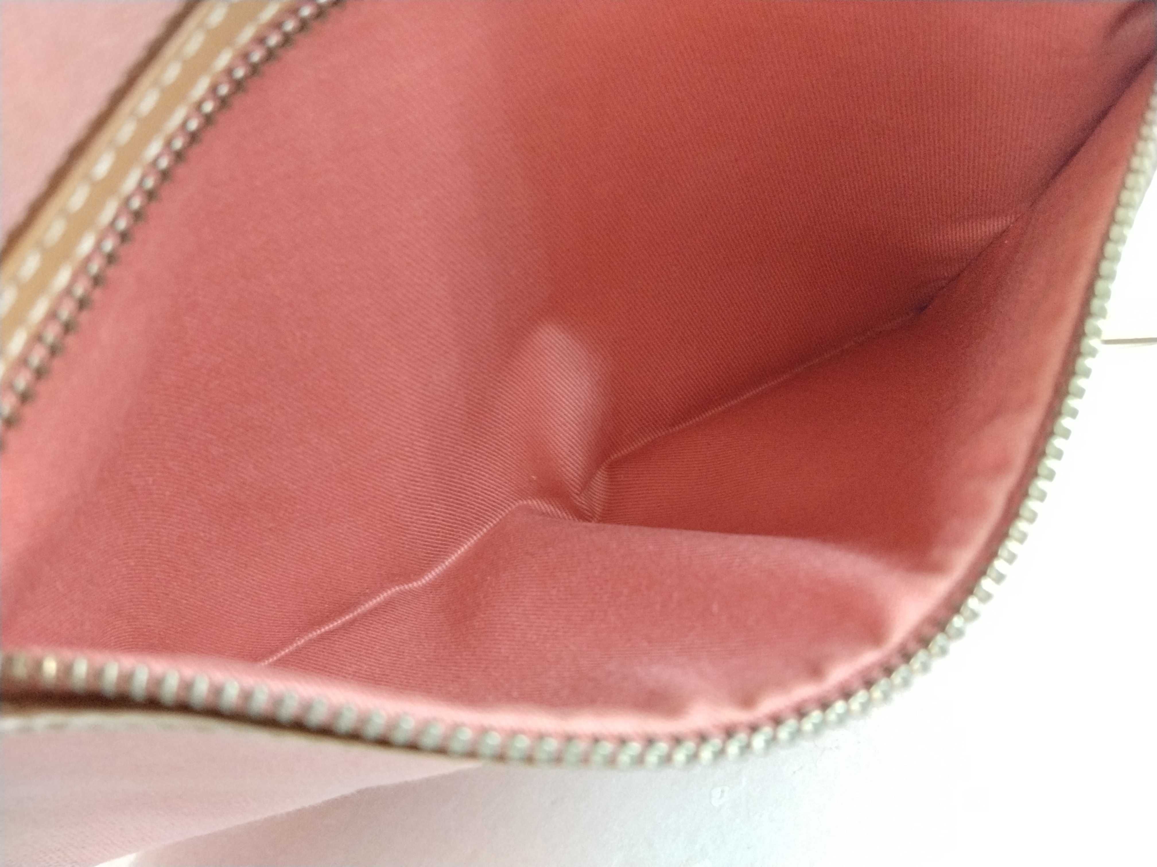 Blue Label Canvas Shoulder Bag, Pink, Checked Bottom — view 13
