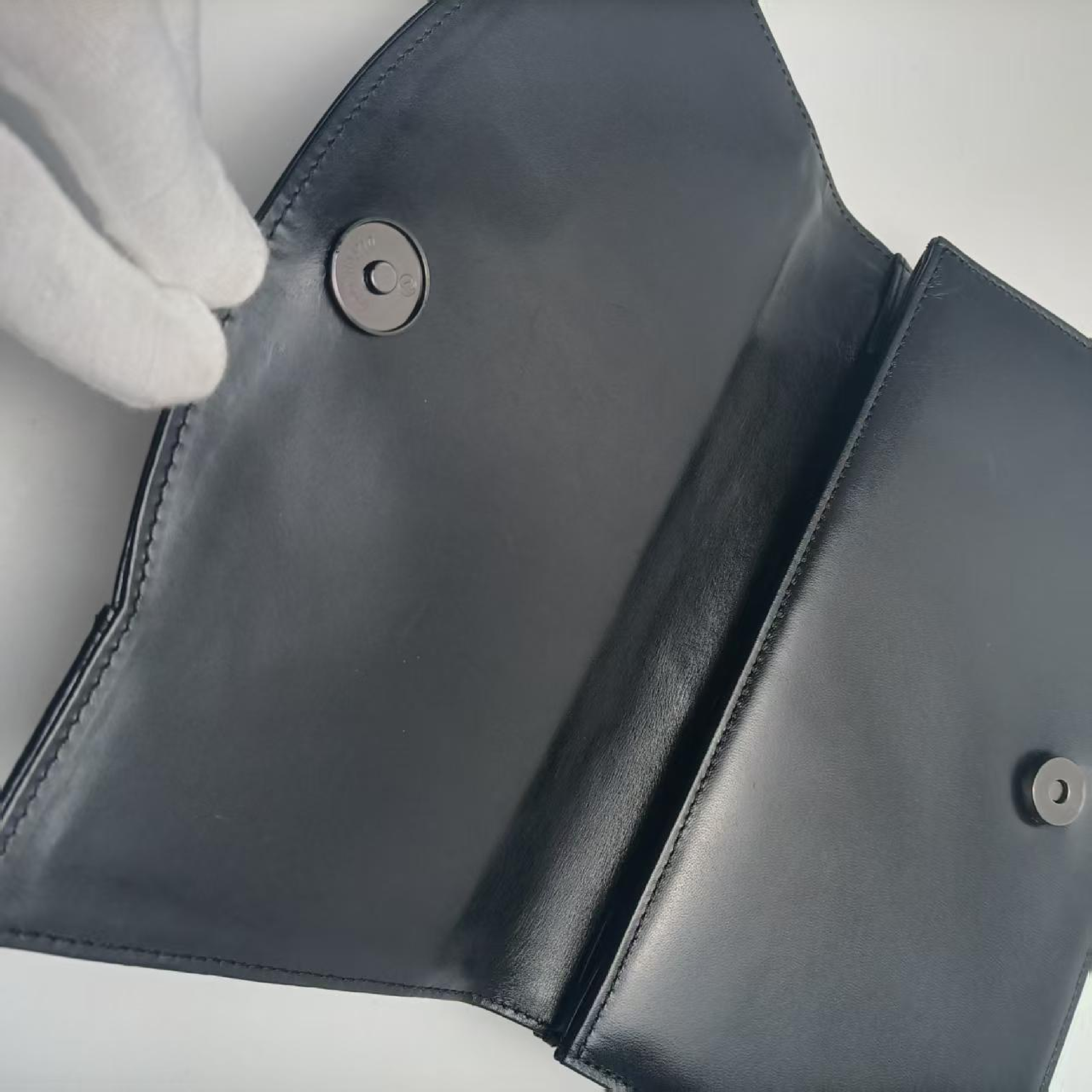 other line cowhide handbag — view 9