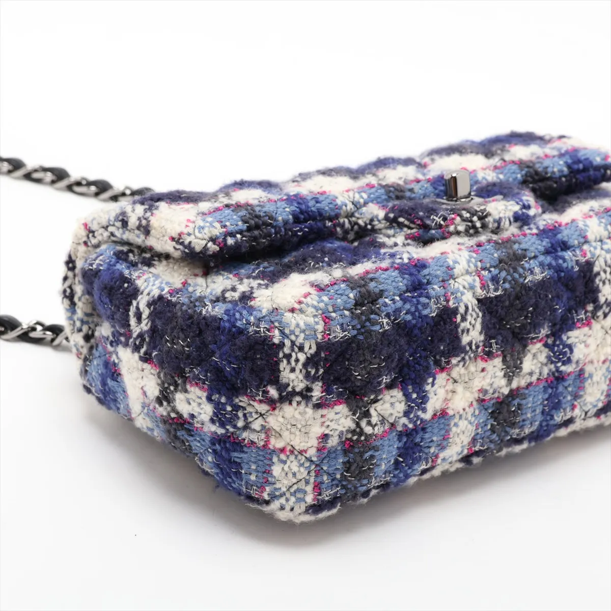 [Individually packaged] Chanel Mini Matelassé 20 Tweed Single Flap Single Chain Bag, Blue, Silver Hardware, 26447283, Serial Number 26, A69900 — view 4