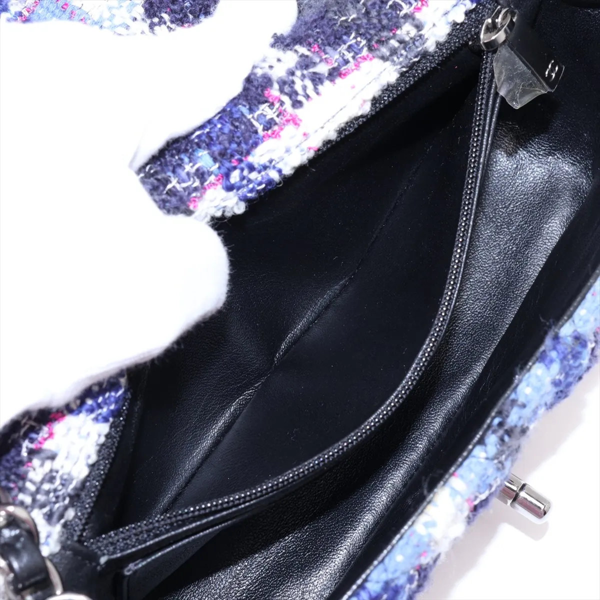 [Individually packaged] Chanel Mini Matelassé 20 Tweed Single Flap Single Chain Bag, Blue, Silver Hardware, 26447283, Serial Number 26, A69900 — view 7